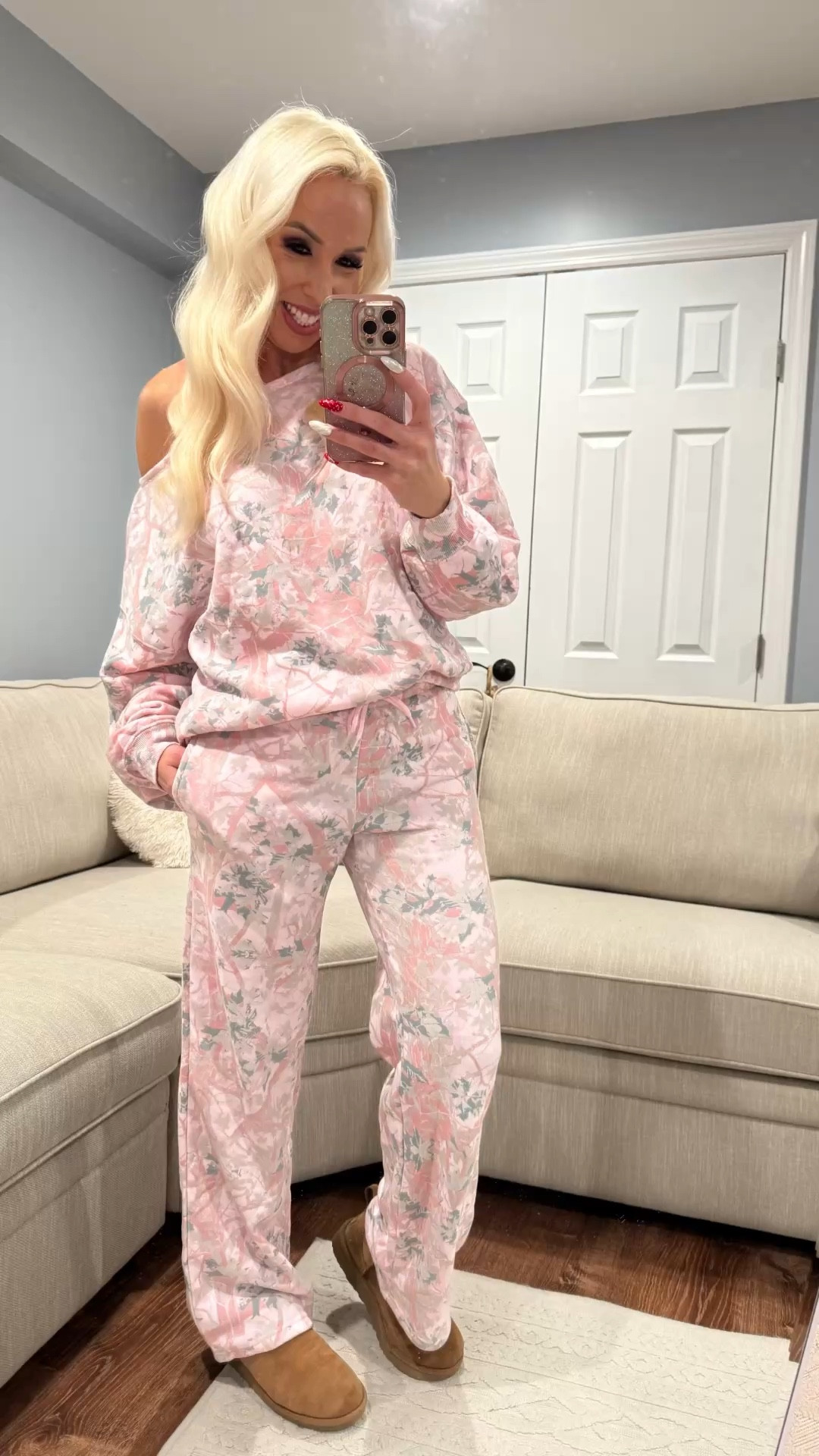 🩷Pink camo lounge set from Target✨ Comfort + cute = perfection! #TargetFinds #LoungeWear

#LTKootd #LTKdayinmylife #LTKmomlife