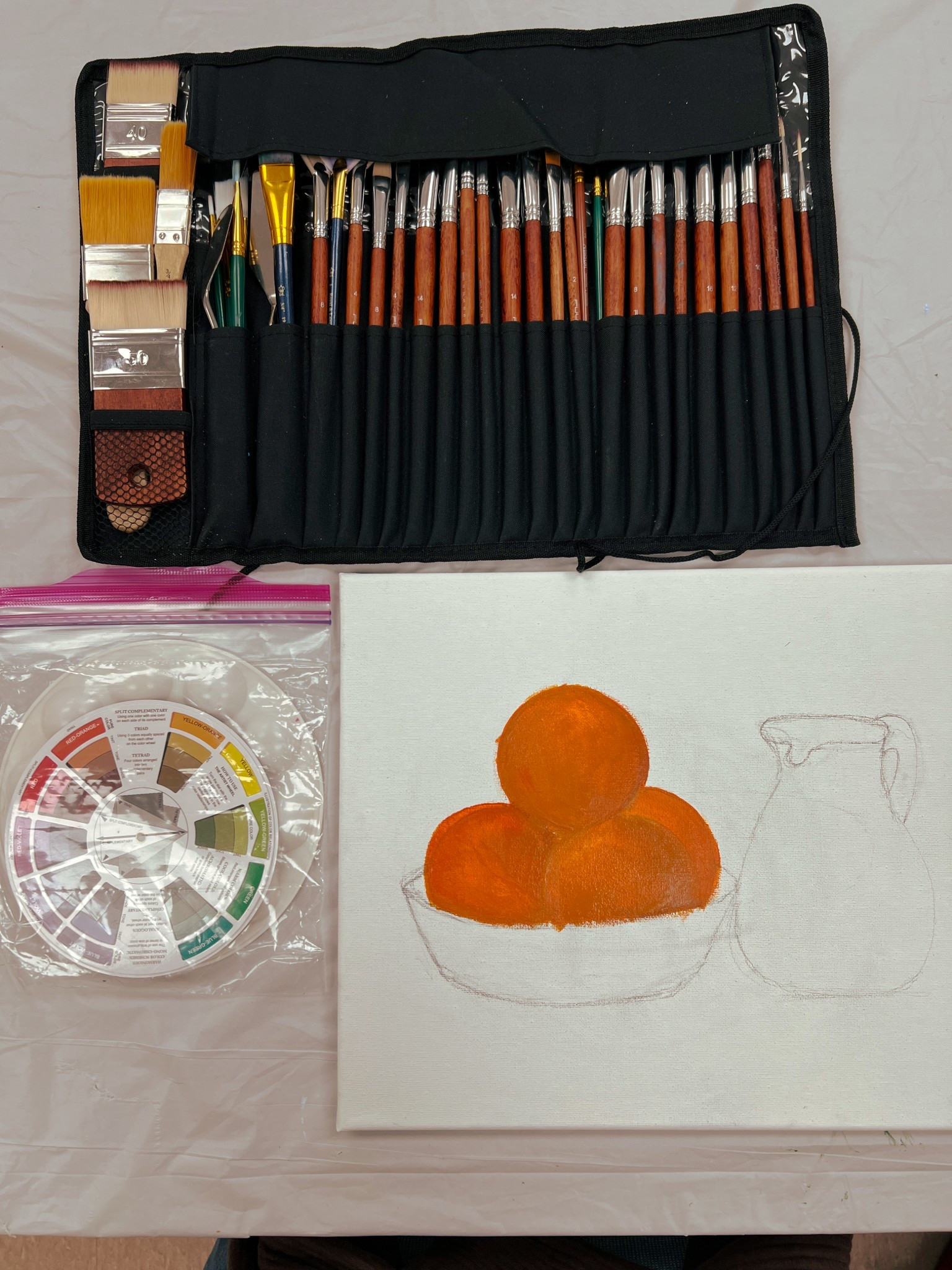 Art brushes and supplies for beginners! Great for working with all kinds of mediums with a variety of brushes, sizes, and styles! #crafts #painting #artsupplies