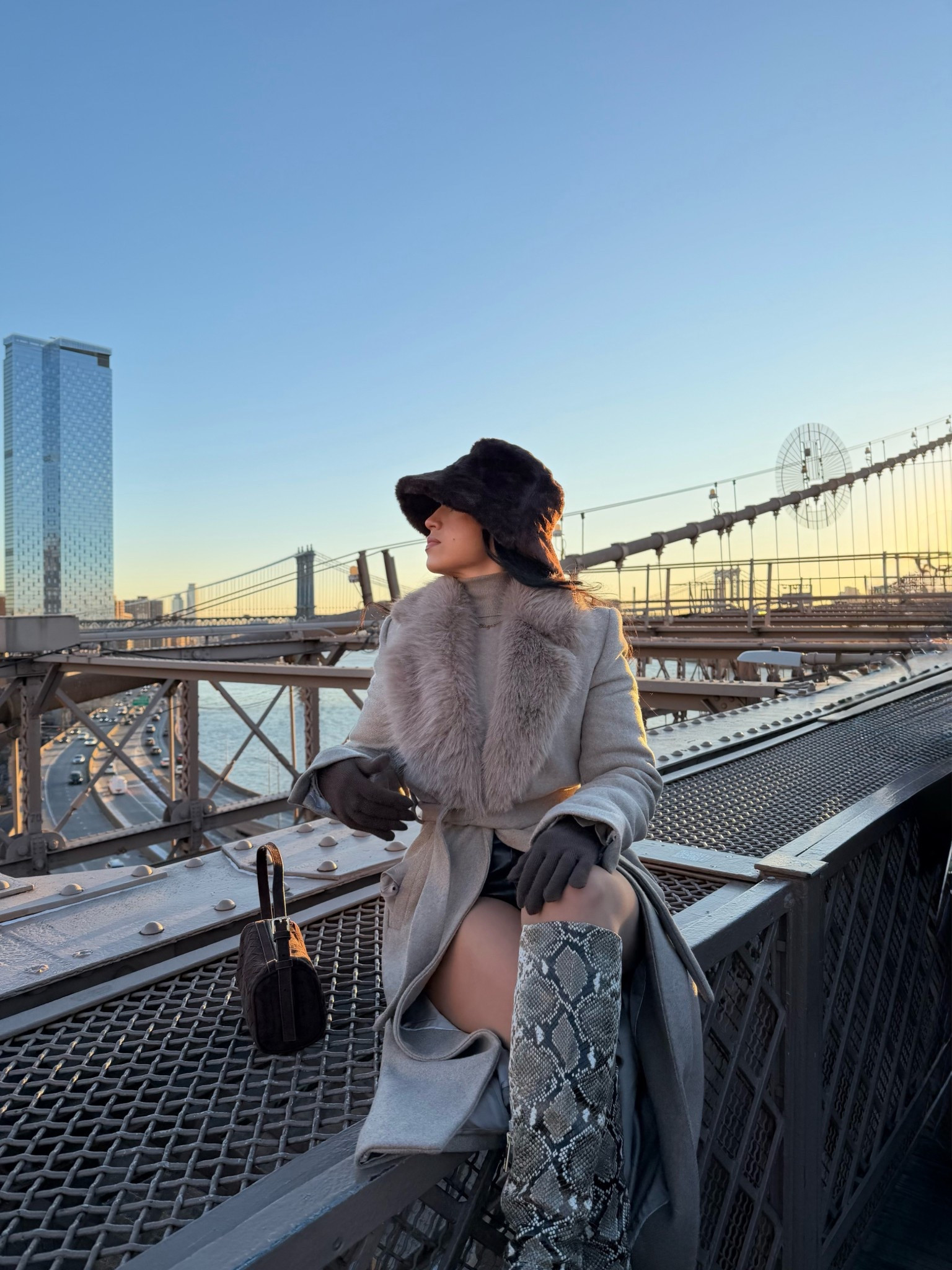 sunrise at the brooklyn bridge 🗽

#LTKSaleAlert #LTKSeasonal #LTKFindsUnder100