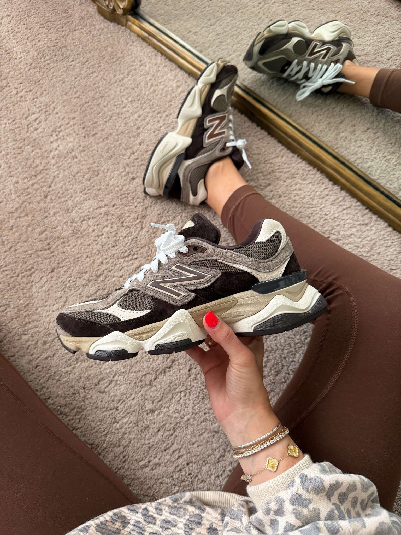 New balance 9060 🤎
True to size 
Fall sneakers