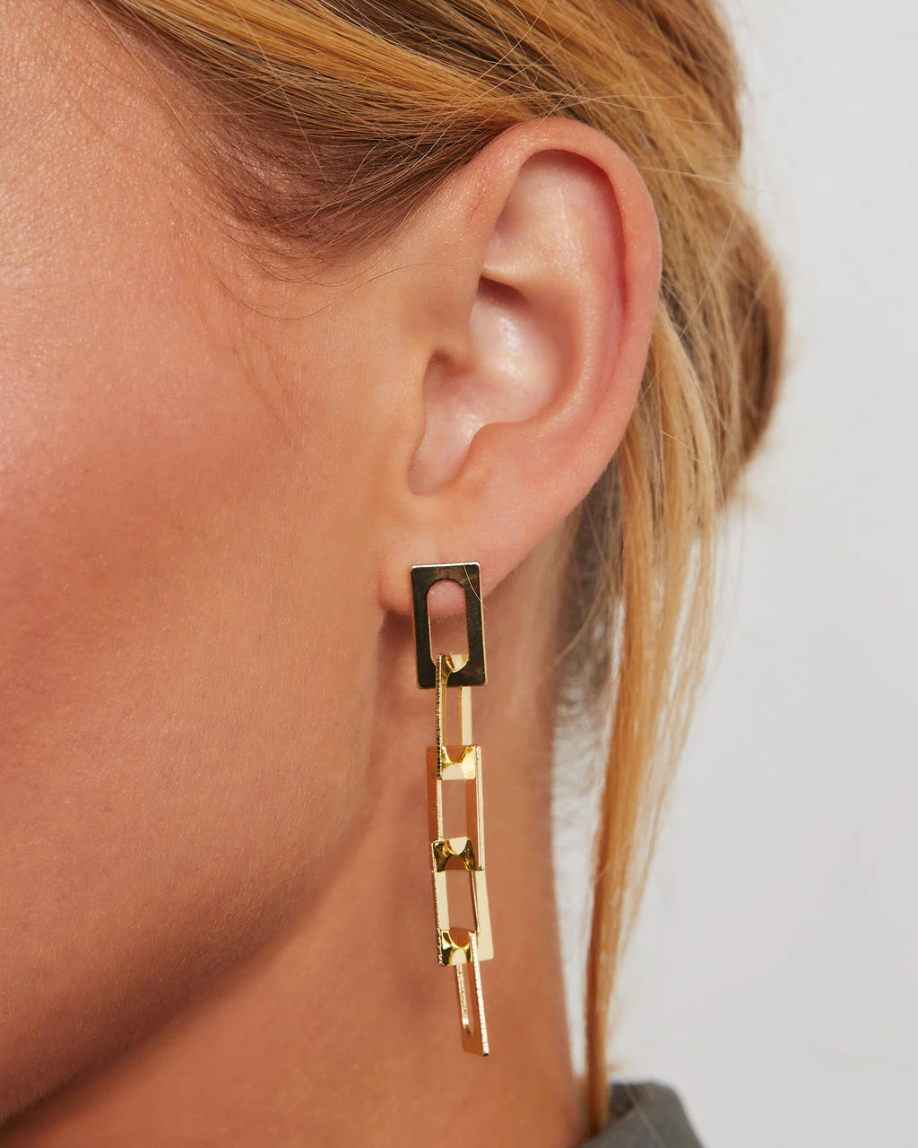 Hugo Chain Link Drop Earrings | VICI