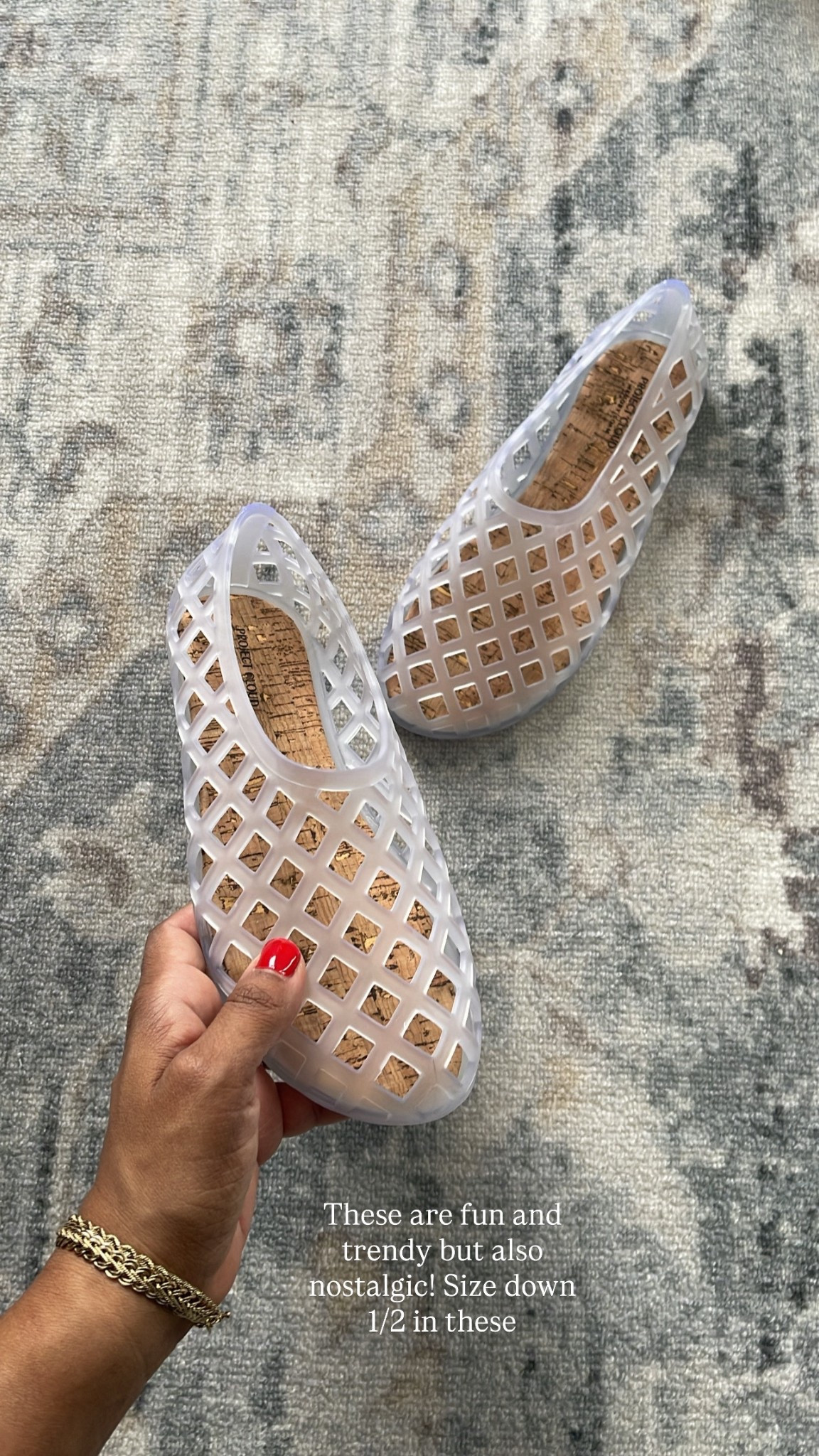 I love how these look on! A trendy piece but also a bit of nostalgia too! I would size down 1/2! 

#ltkover40 #ltkseasonal