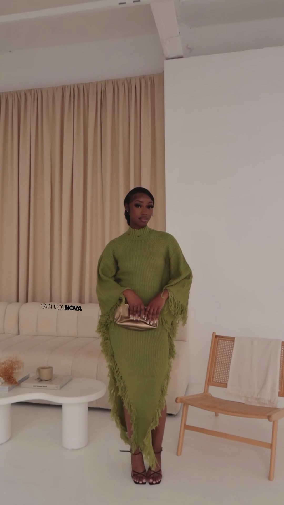 First dress @FashionNova Venae Sweater Maxi Dress - Chartreuse
Second suit @FashionNova Running Wild Pant Set - Black/combo
Bag Shein 
Shoes - Simmi Shoes 

#LTKmodest #LTKautumn #LTKluxury