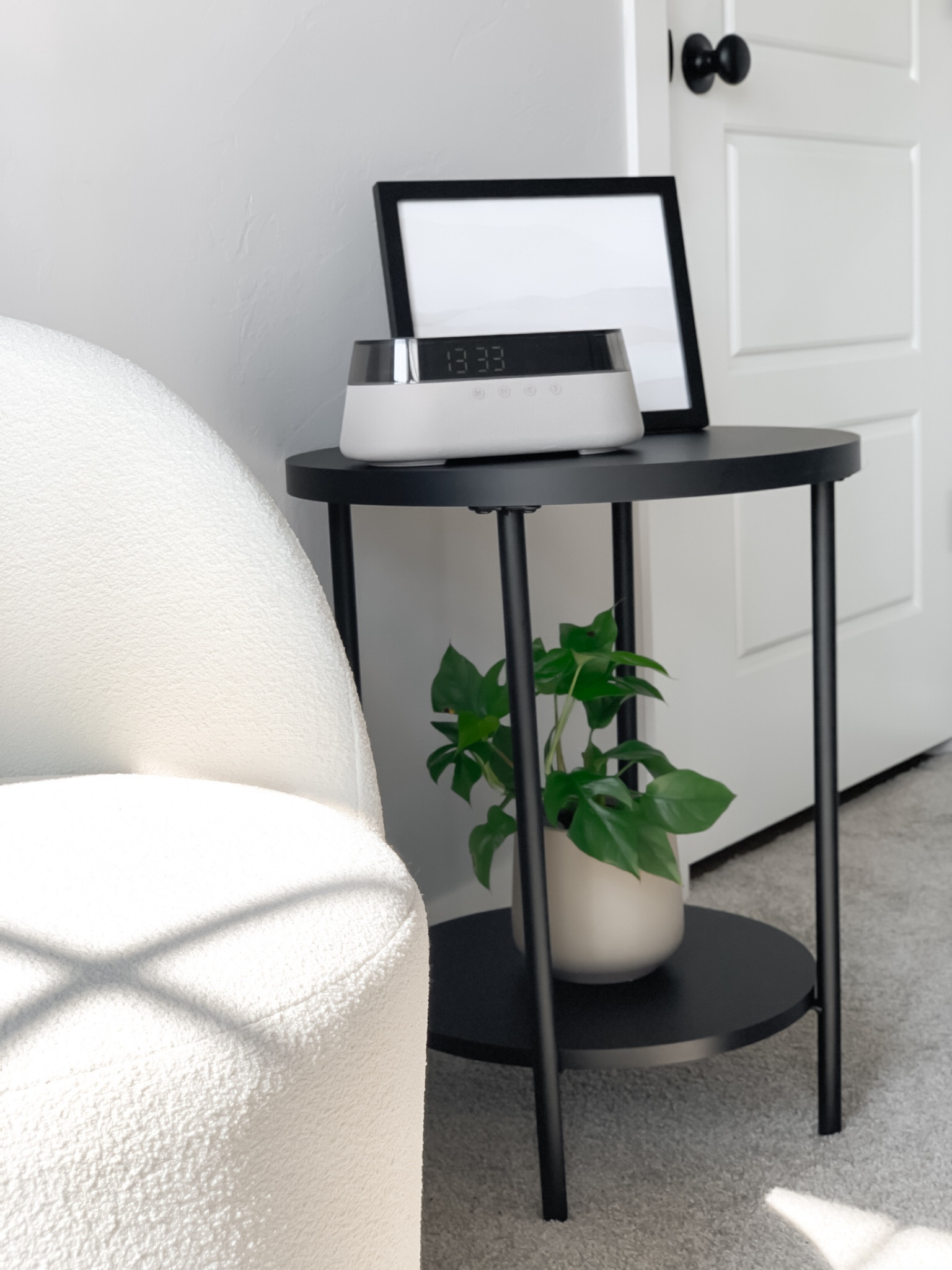 The modern alarm clock/wireless phone charger/Bluetooth speaker/radio + night light is currently $20 OFF! 

Home decor, alarm clock, Bluetooth speaker, neutral decor, practical decor, swivel chair, side table, round end table, black furniture, boucle chair, simple reading corner styling

#LTKsalealert #LTKFind #LTKstyletip