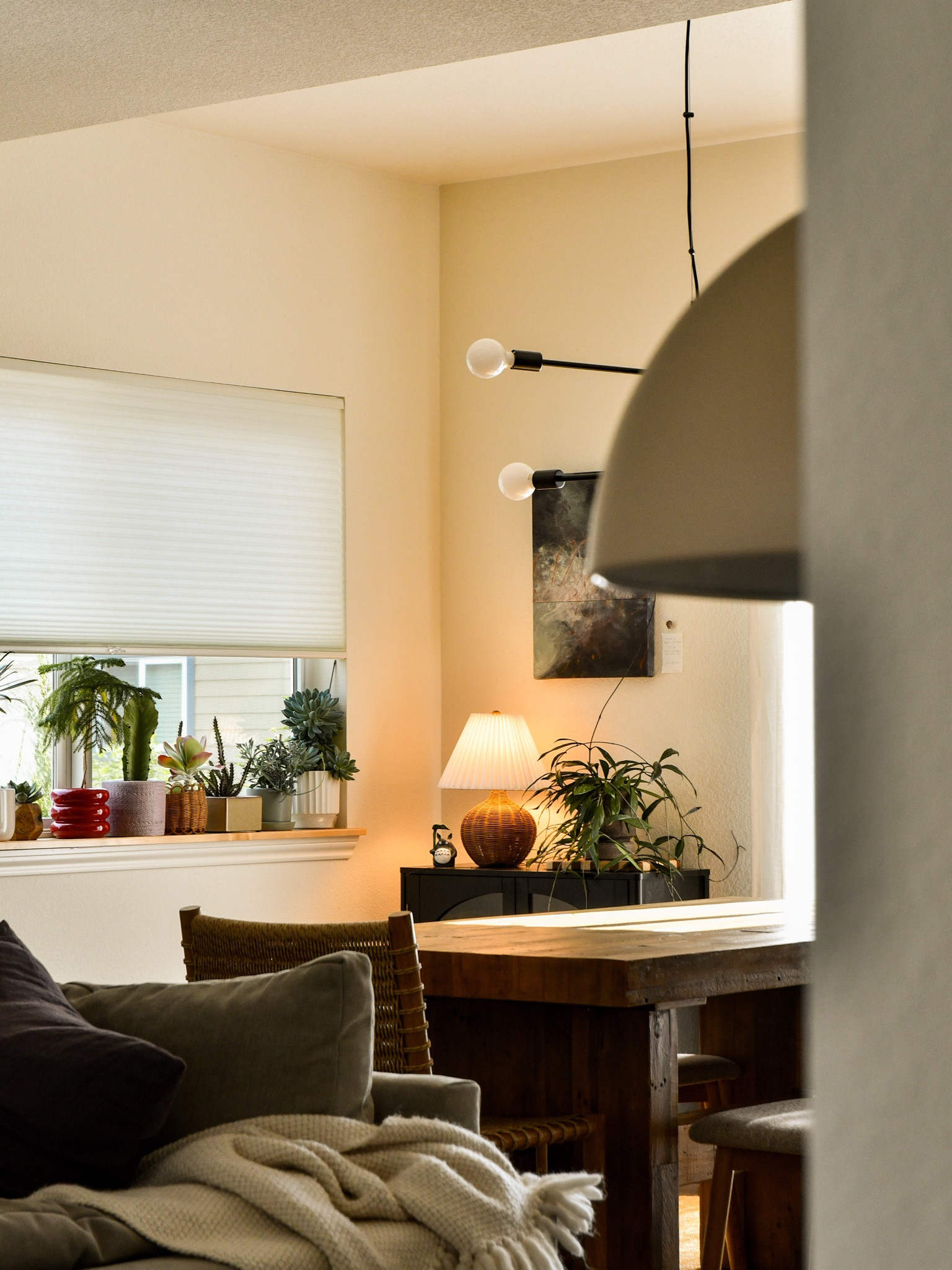 Dining room corner details ✨

#LTKHome #LTKSummerSales