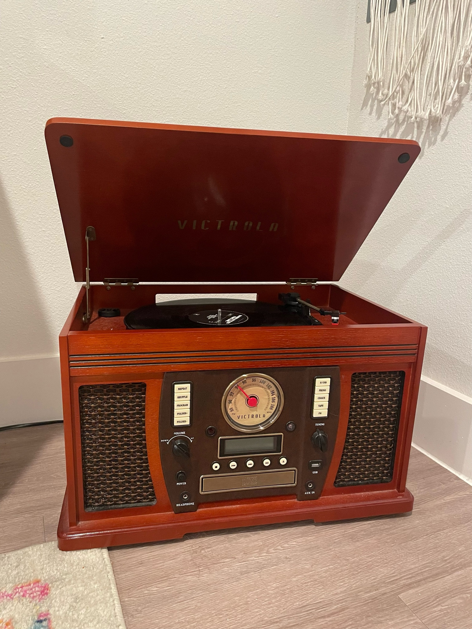 Retro Record Player


Record players  vinyl  vintage record player  vinyls  music gifts  gifts  brown record player  gift ideas  Christmas gifts  home decor  retro home  emilyhosch

#LTKHoliday #LTKHome