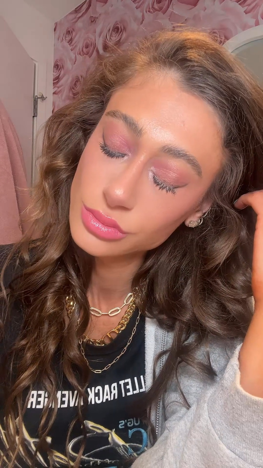 Pink makeup giving Barbie 🩷💋😘👙

#LTKstyletip #LTKU #LTKxSephora