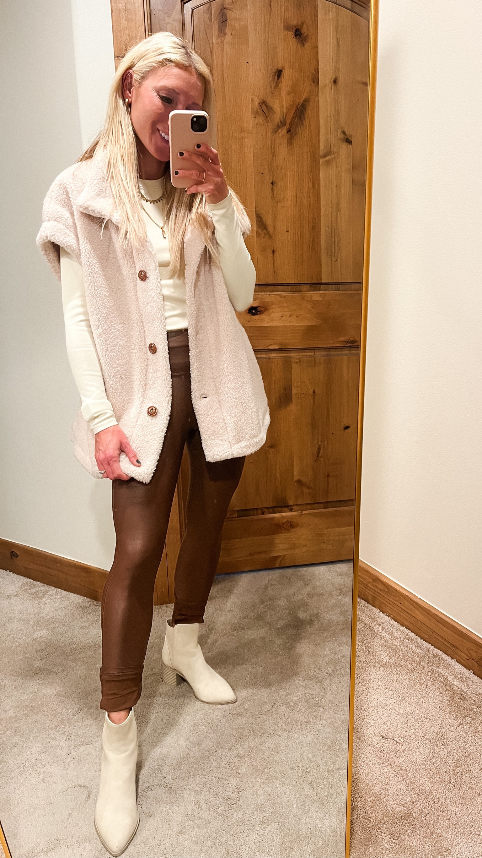 The best Sherpa layering vest (small)
Leggings XS
basic layering tops come in a set of 3 (small) 

#LTKsalealert #LTKstyletip #LTKfindsunder50