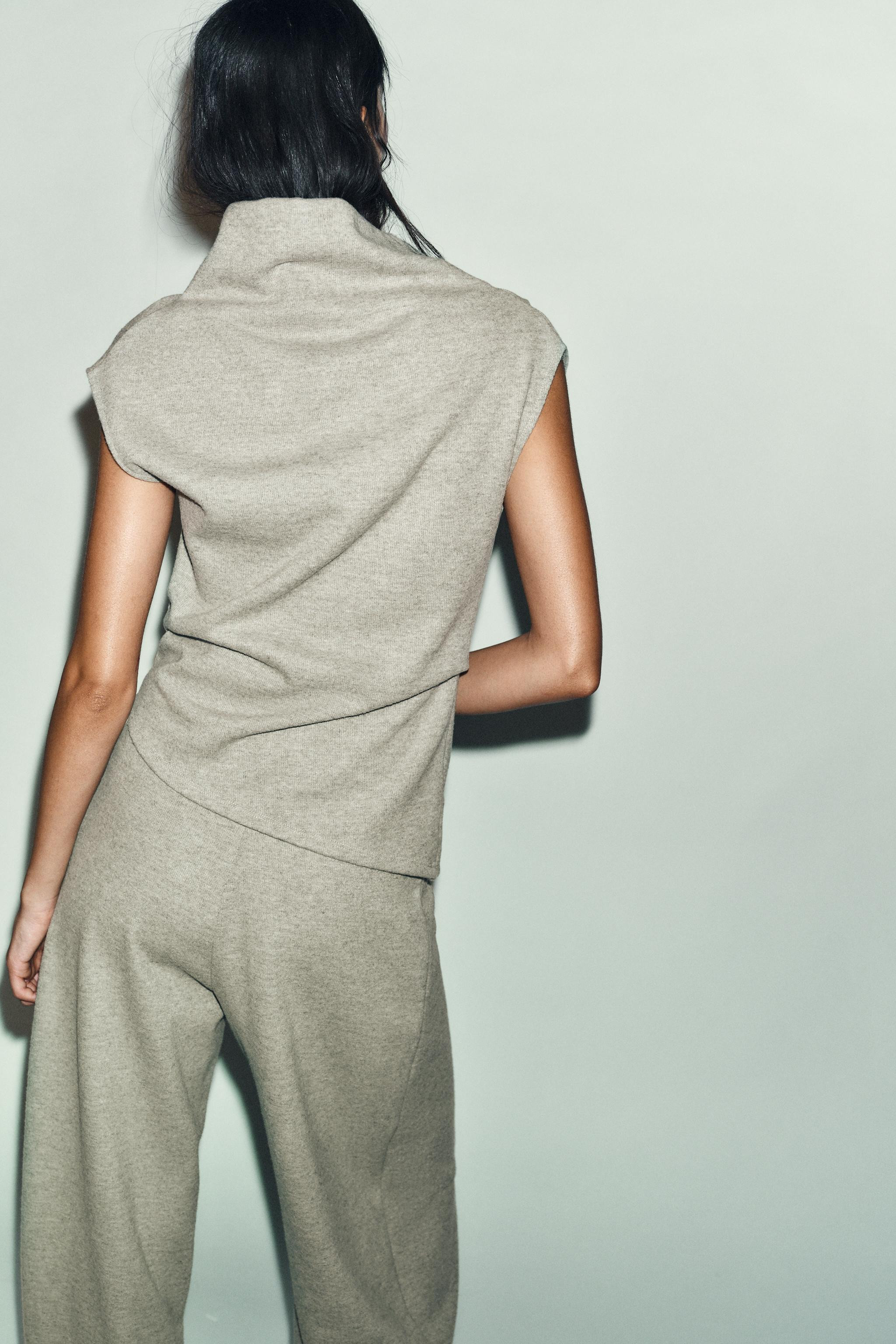 SLEEVELESS TOP | Zara US