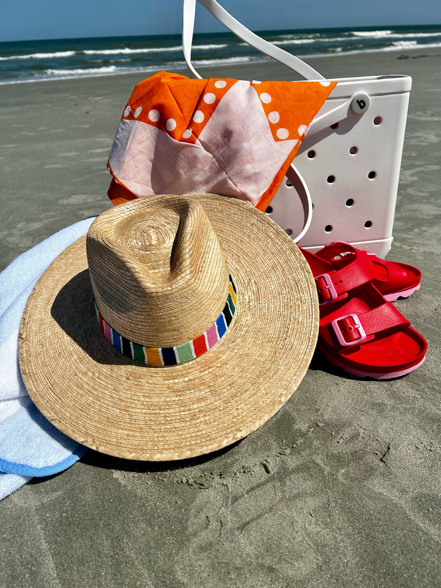 Sunshine Tienda summer essentials  on sale!

#LTKStyleTip #LTKFindsUnder100 #LTKSummerSales