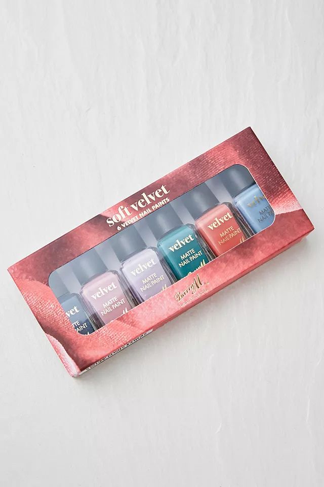 Barry M. Soft Velvet Nail Paint Gift Set | Urban Outfitters (EU)