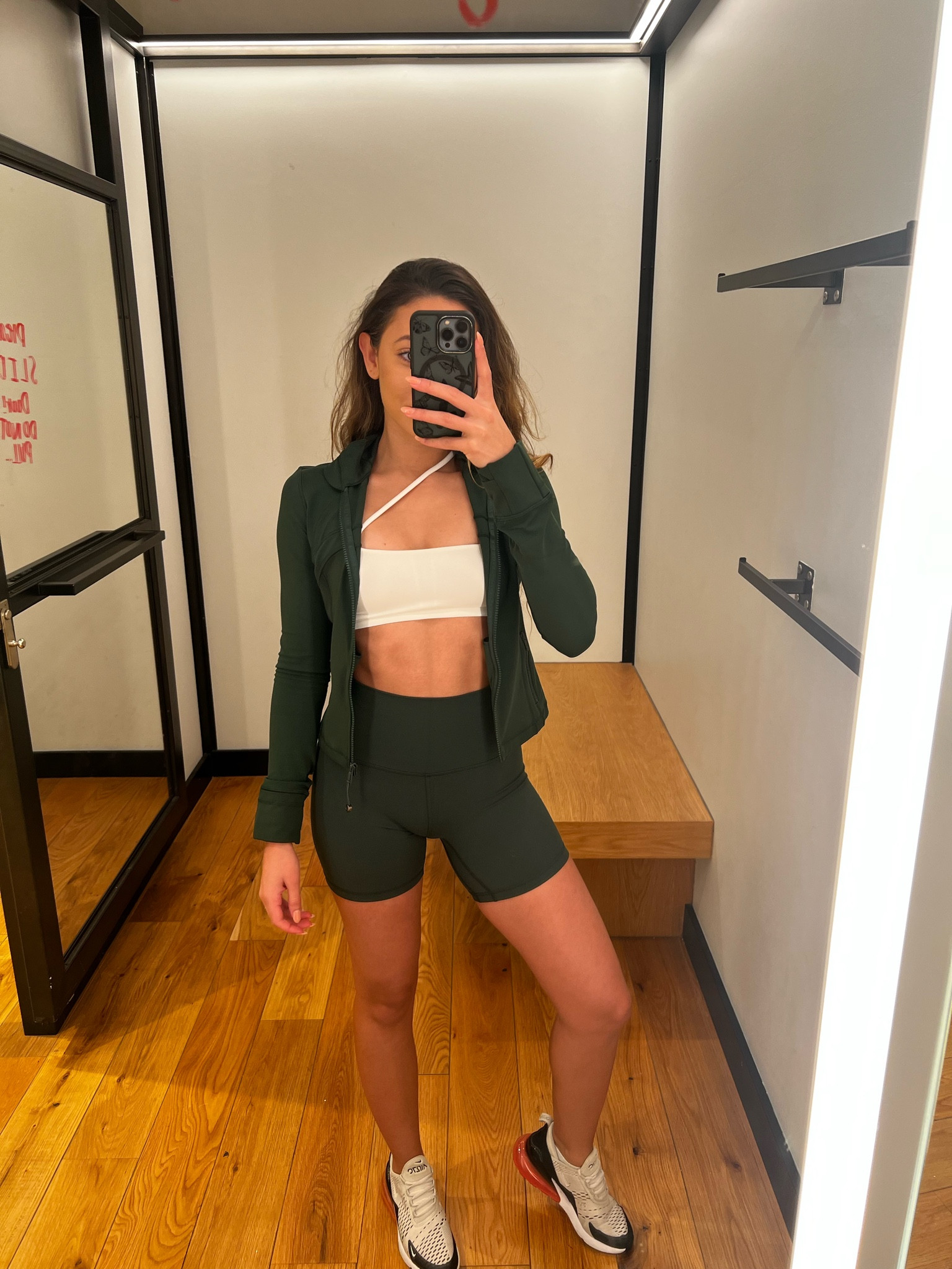 Wearing a 4 in this beautiful new Legacy Green! Also wearing a 4 in this bra that’s on sale! 

#LTKFitness #LTKFindsUnder100 #LTKFindsUnder50