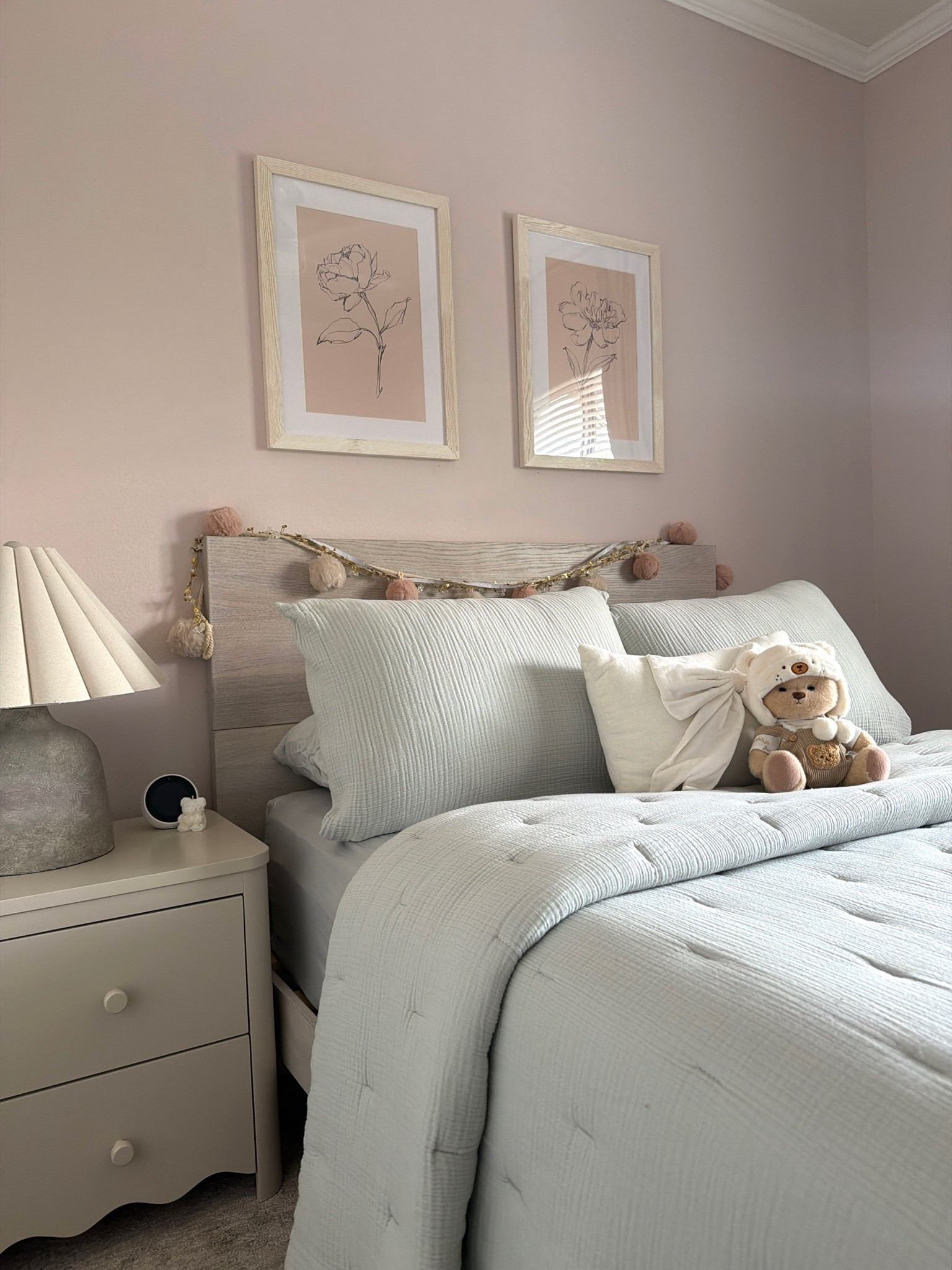 Girls room 🤍 preteen #girlsroom

#LTKSaleAlert #LTKHome