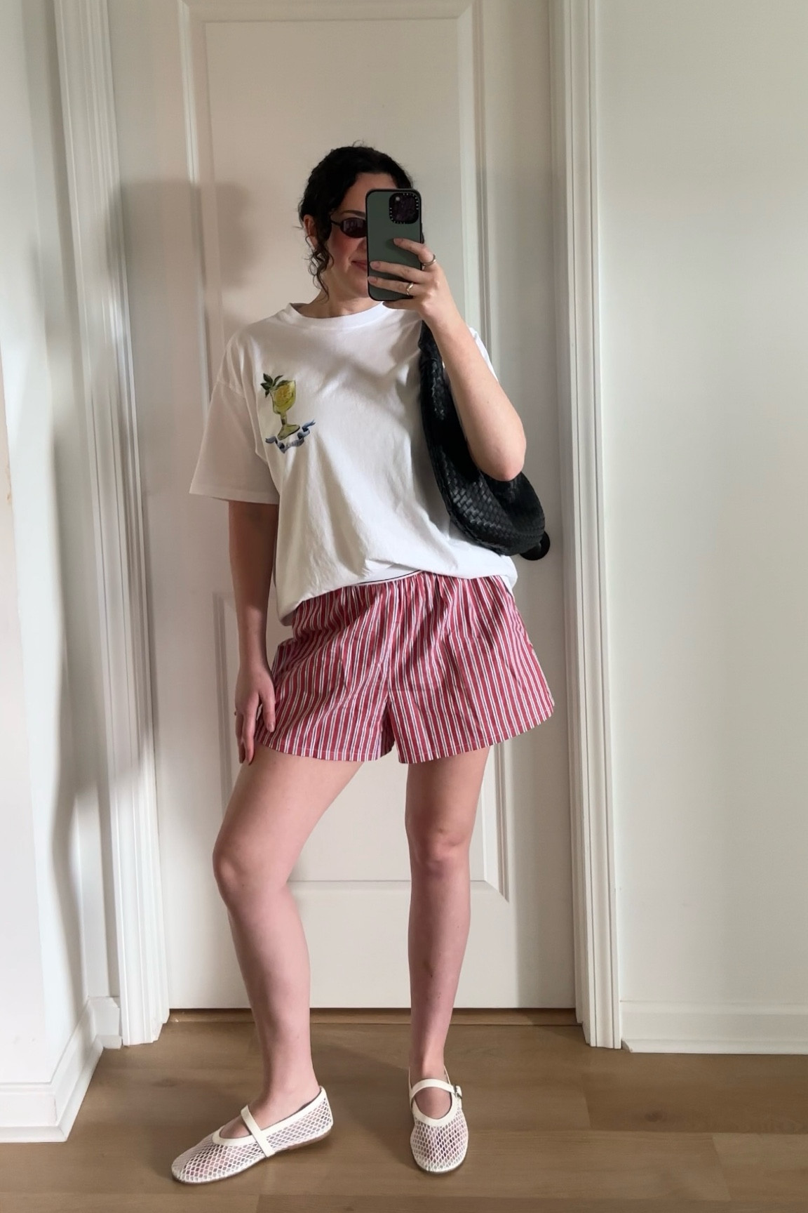 Comfy ootd 🤍

#LTKShoeCrush #LTKFindsUnder100 #LTKStyleTip