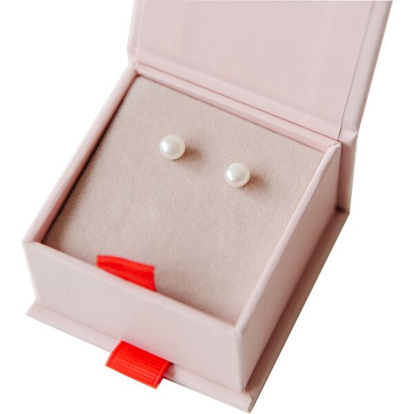 The Pearl Earrings | Maisonette