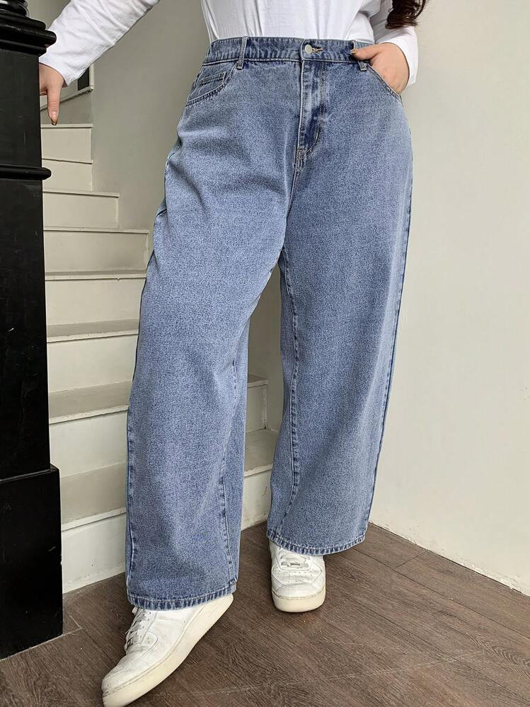 Dazy Plus Plus Size Casual Washed Straight Leg Jeans | SHEIN
