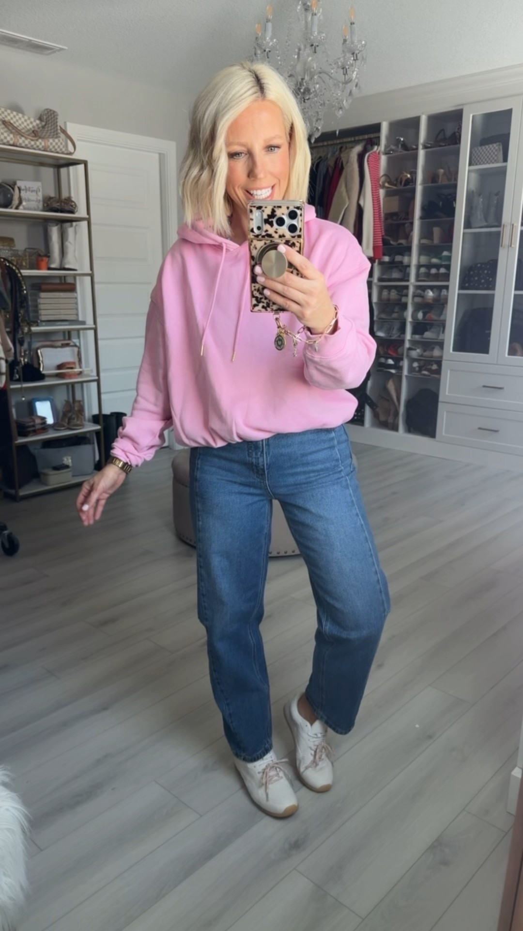 Love the fit and color of this adorable hoodie!!!!!
⬇️⬇️⬇️
Hoodie medium
Jeans size 6
Shoes TTS

#LTKootd #LTKActive #LTKfitnessgoals