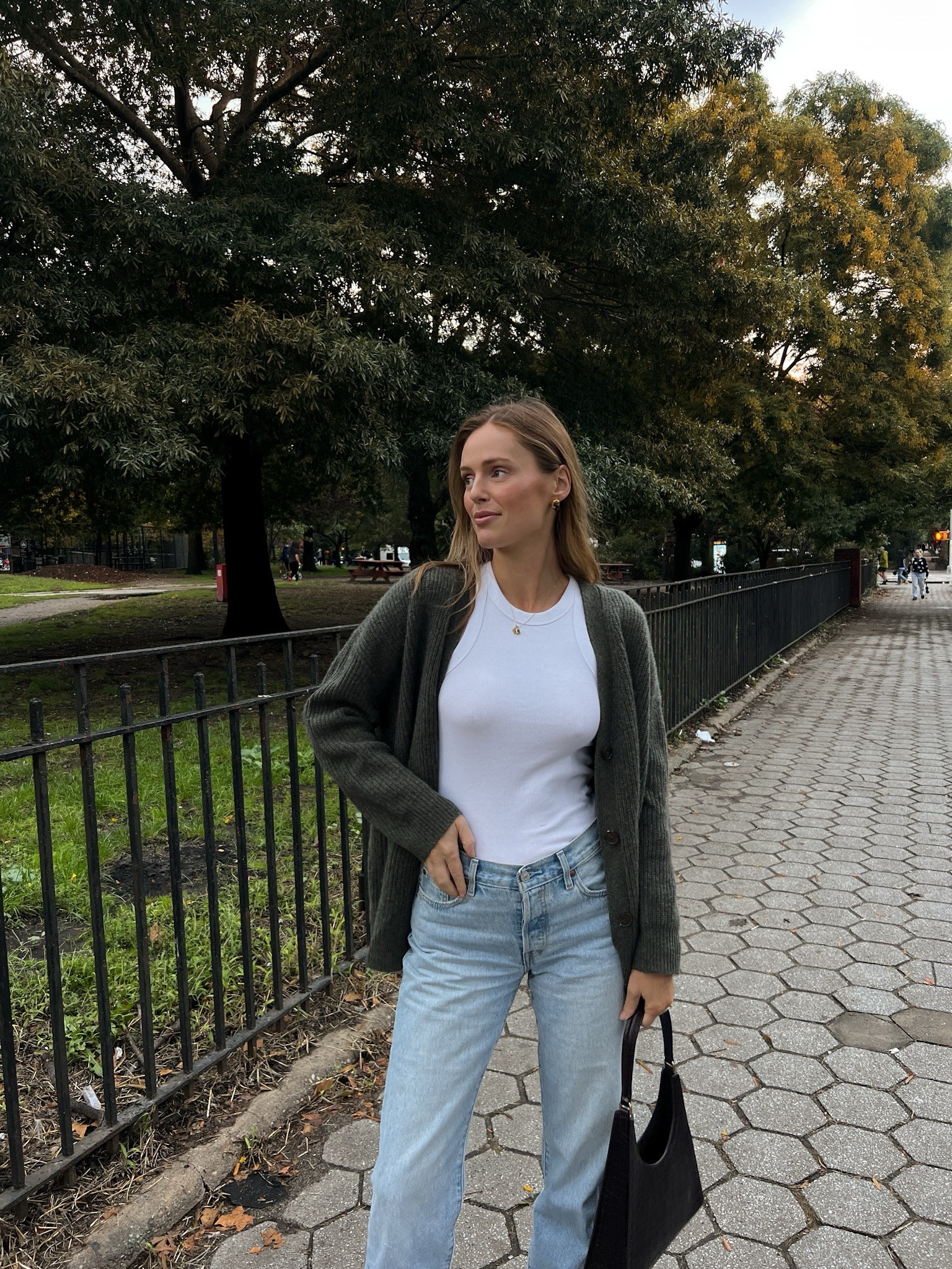 Jenni kayne is having a 25% off site wide sale! I absolutely love their sweaters and cardigans (which is what I’m wearing here!) 

#LTKCyberWeek