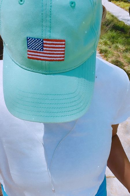 ❤️💙🇺🇸🧢💫
… patriotic for the holiday weekend (and for the coming summer holidays and Olympics ahead). Linking USA flag caps in tons of colors!

#USA #patrioticapparel #USAhat #USAcap #hat




#LTKGiftGuide #LTKSeasonal #LTKFindsUnder50