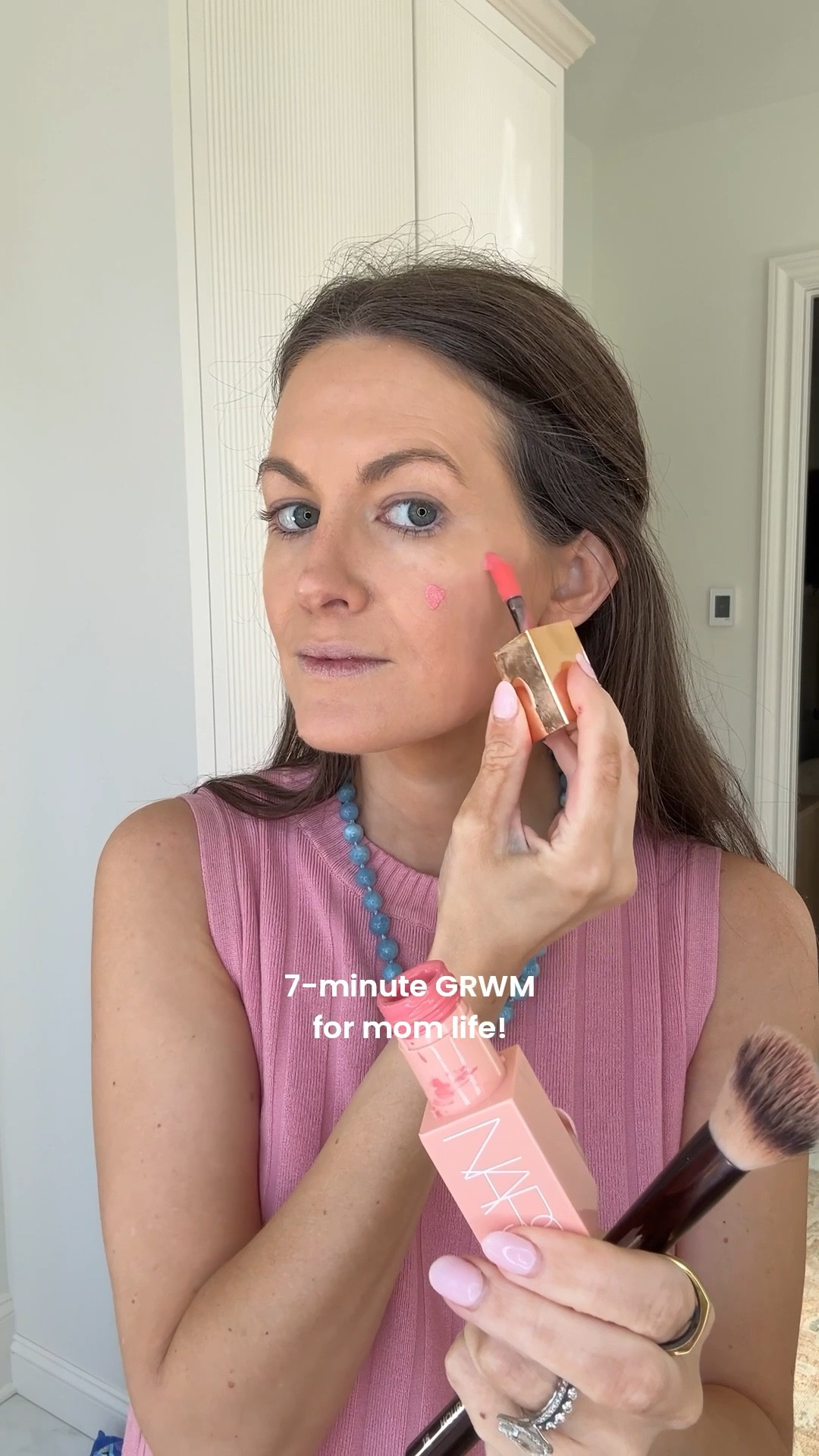 My everyday routine for getting ready for “mom life” takes me less than seven minutes - even touching up my hair! Here are all the shades used:

NARS foundation in “Vanuatu”
Lancôme foundation in “250W”
NARS blush in “orgasm”
Benefit Hoola bronzer “original”
Anastasia pomade in “soft brown”
MAC lip liner in “whirl"
Tom Ford lipstick in “N2 Dolce”

@nordstrombeauty #NordstromPartner #NordstromBeauty

#LTKdayinmylife #LTKBeauty #LTKgrwm