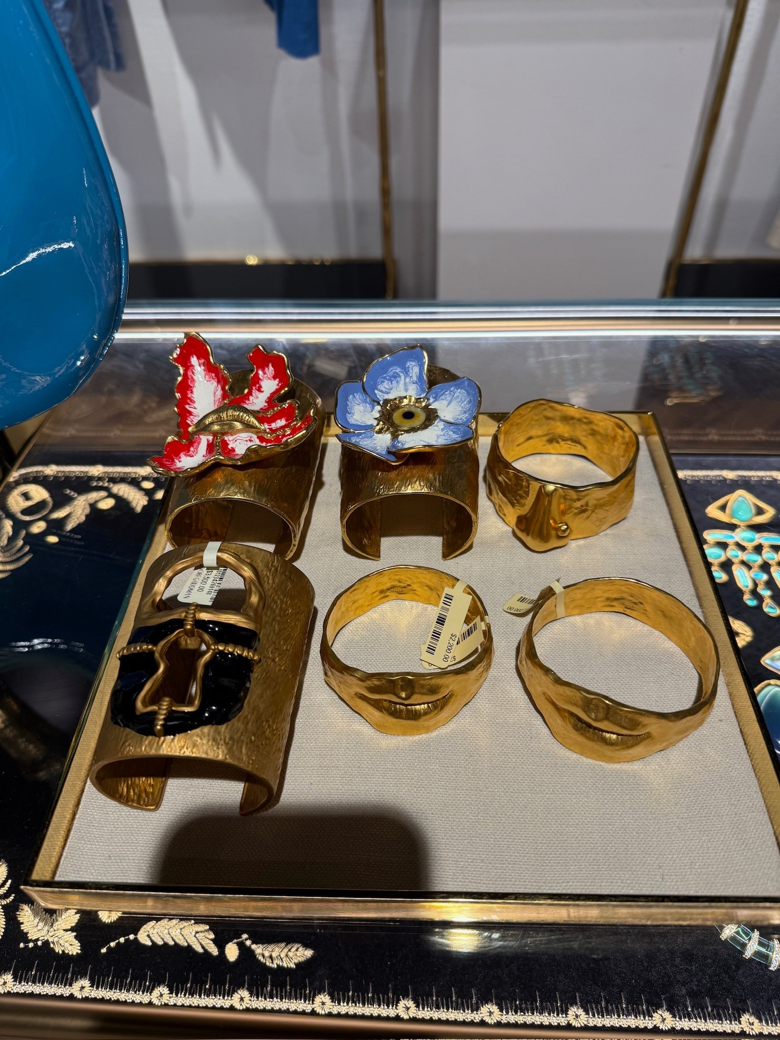 These chunky jewelry finds are so beautiful & elevate any outfit. 🫶🏻

Style tips - Jewelry

#LTKStyleTip #LTKSeasonal