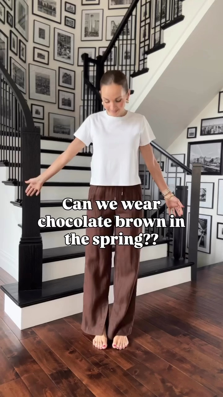 Chocolate brown line pants styled for spring! @athleta
I am in a XS reg 

#LTKootd #LTKdayinmylife #LTKgrwm