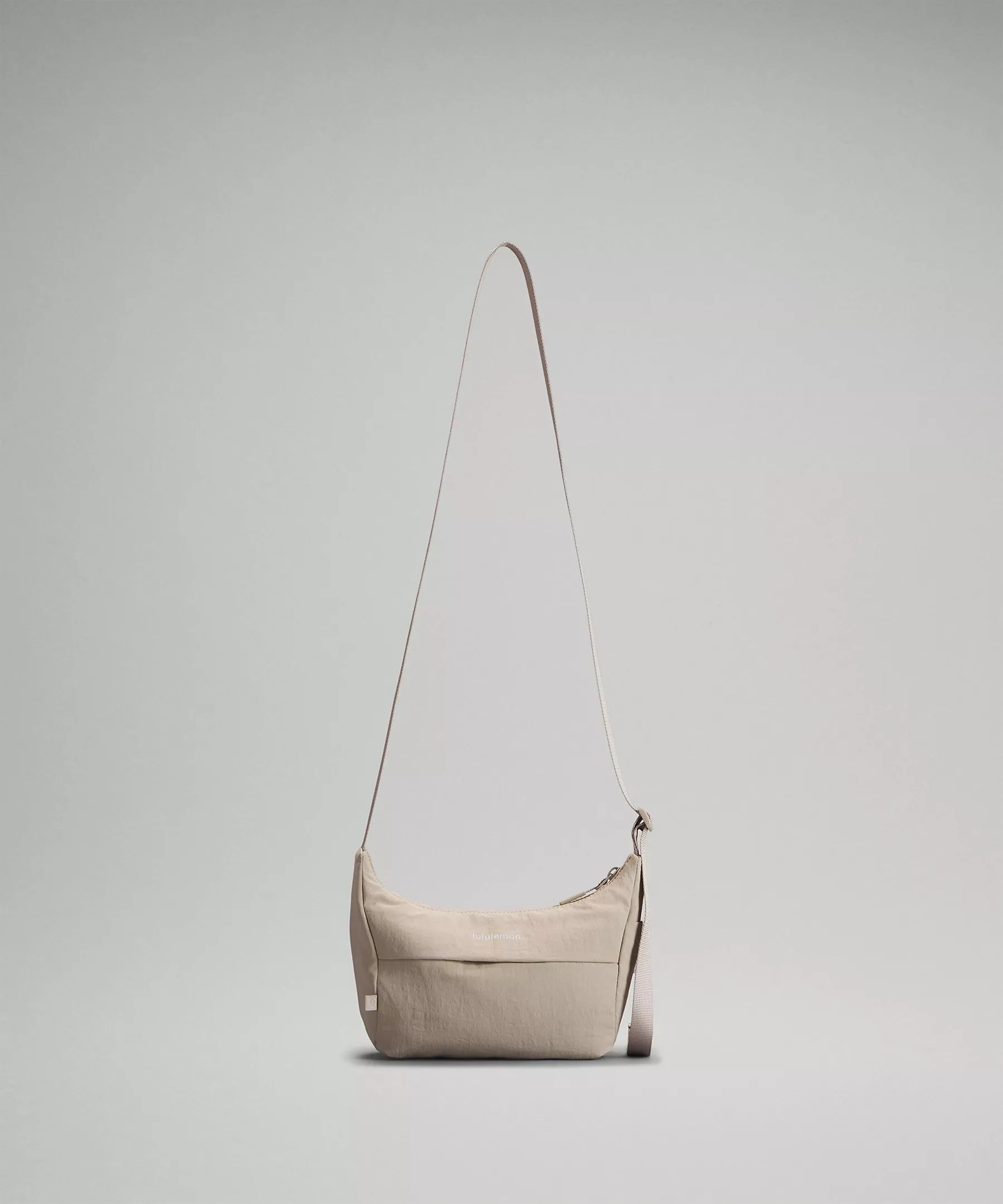 Sling Crossbody Bag 2L | Lululemon (US)