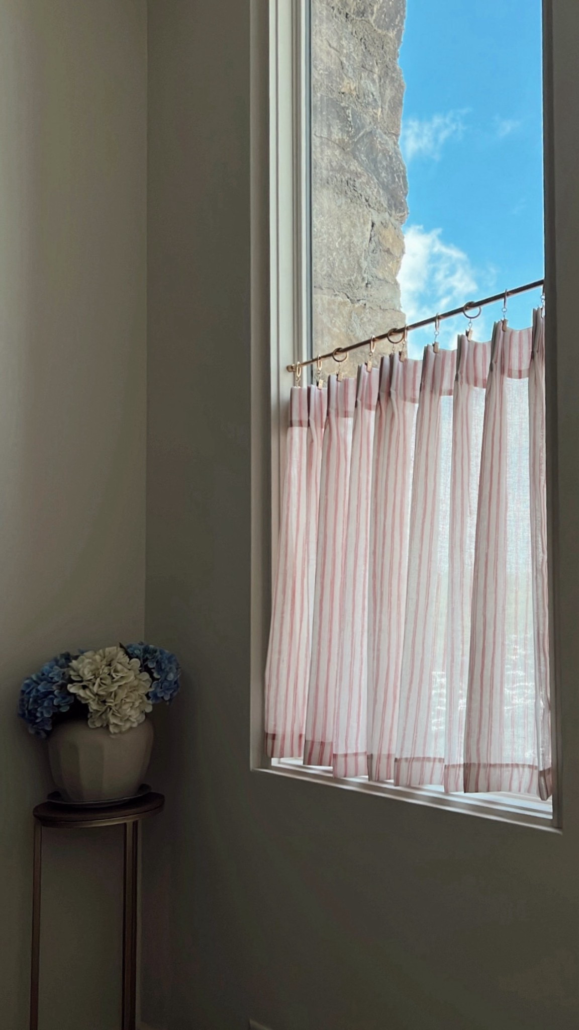 loving these cafe curtains for our living room windows!! 



#LTKHome #LTKSaleAlert #LTKFindsUnder50