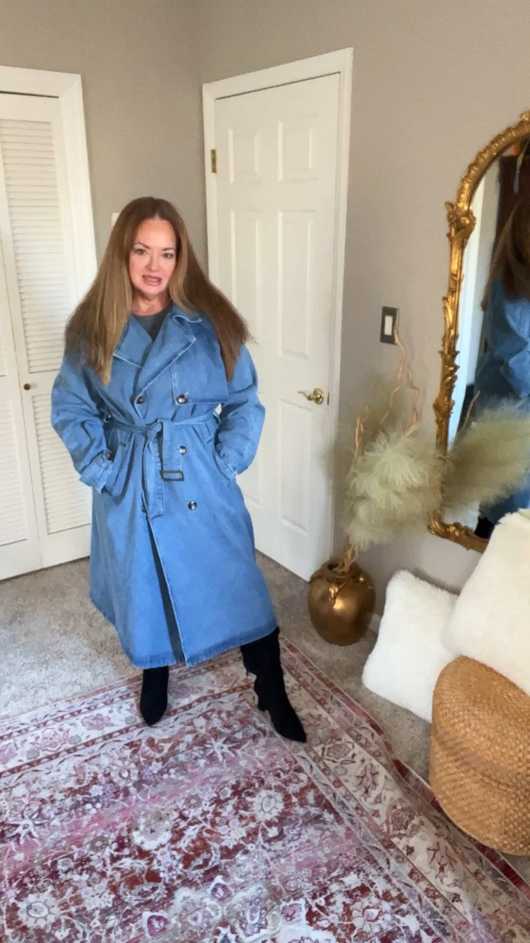 An amazing denim trench coat that instantly gives that cool girl vibe.

#LTKHoliday #LTKgrwm #LTKootd