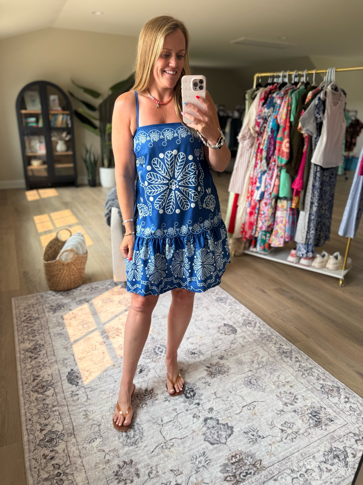 Amazon 
Amazon find 
Amazon dress 
Vacation dress
Vacation finds