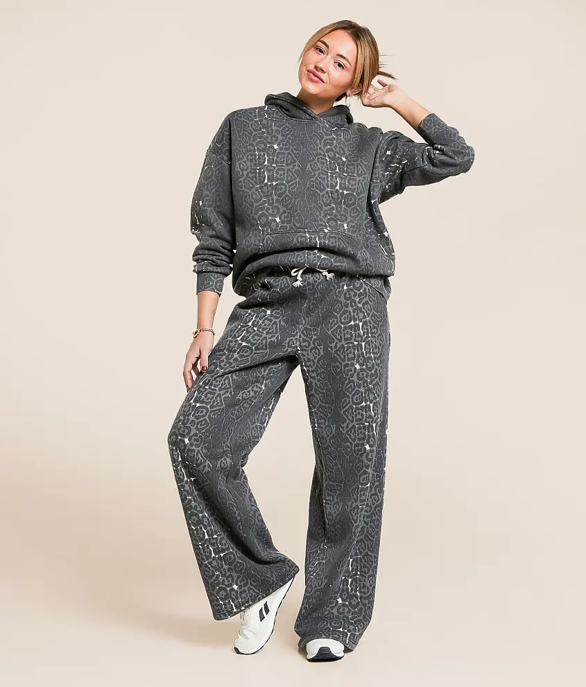 Washed Cheetah Wide Leg Sweatpant | Buckle