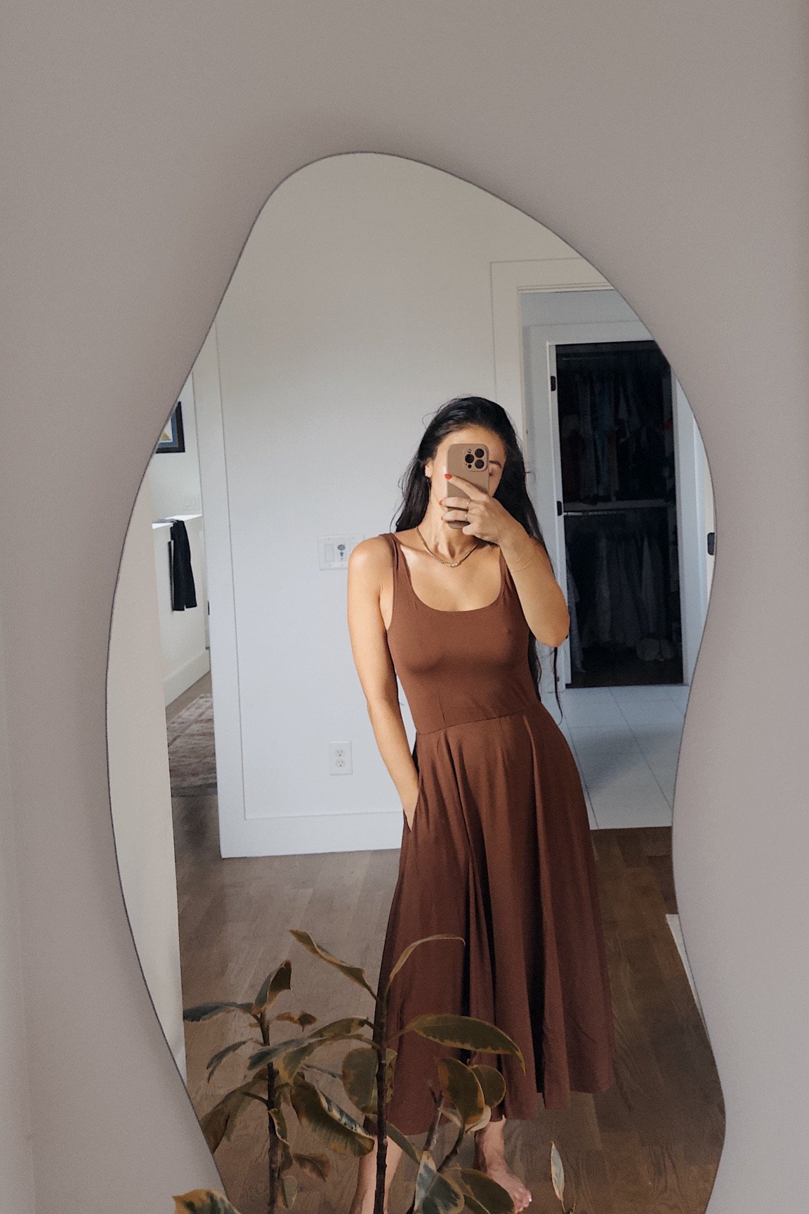Brown midi dress 🤎 wearing size S, extra comfy, flattering, bump-friendly and has pockets. Comes in several colors 

#LTKFindsUnder100 #LTKSeasonal