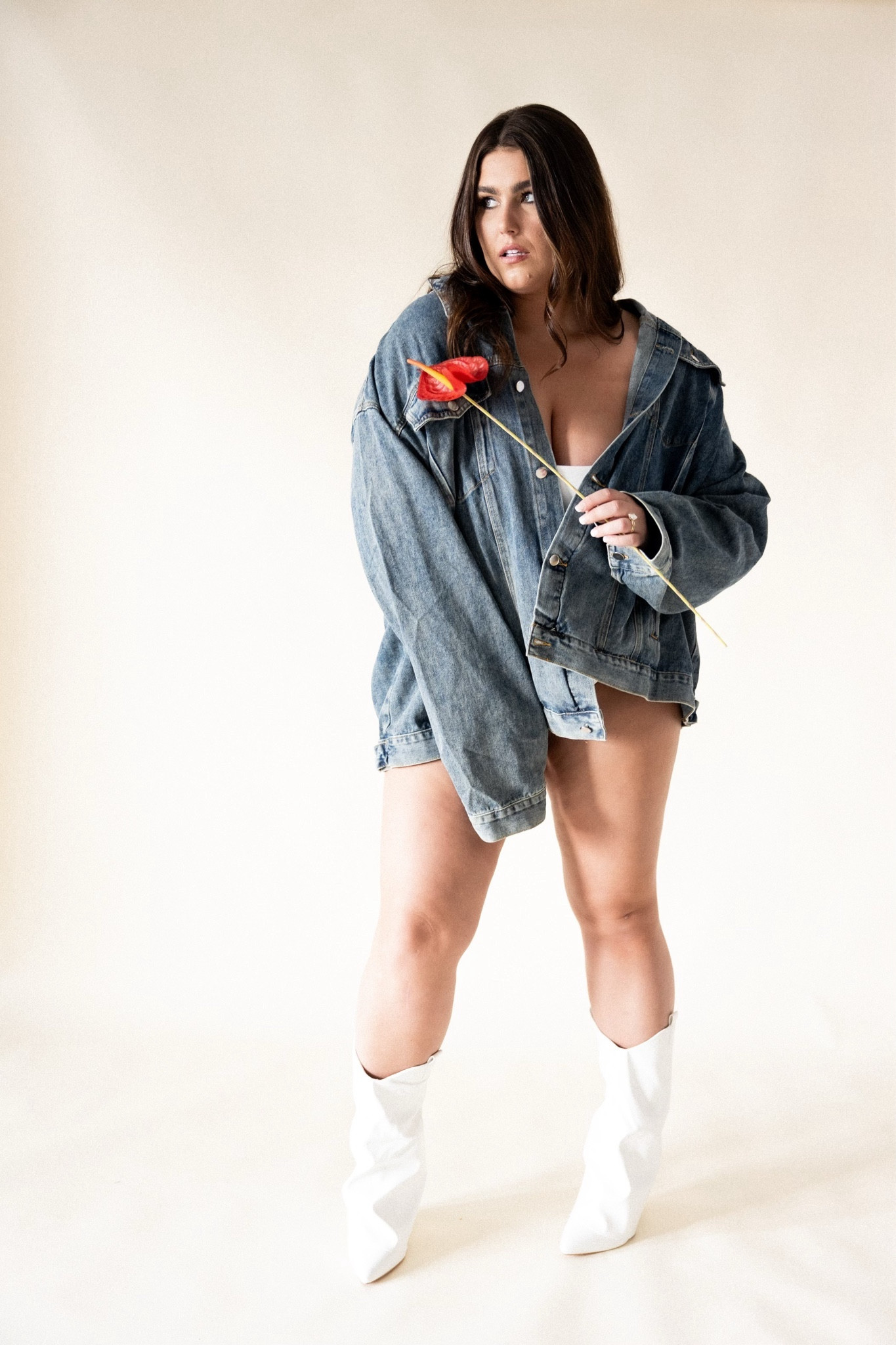 Photshoot things - this jacket >>> size 18

#LTKplussize #LTKfindsunder50 #LTKstyletip