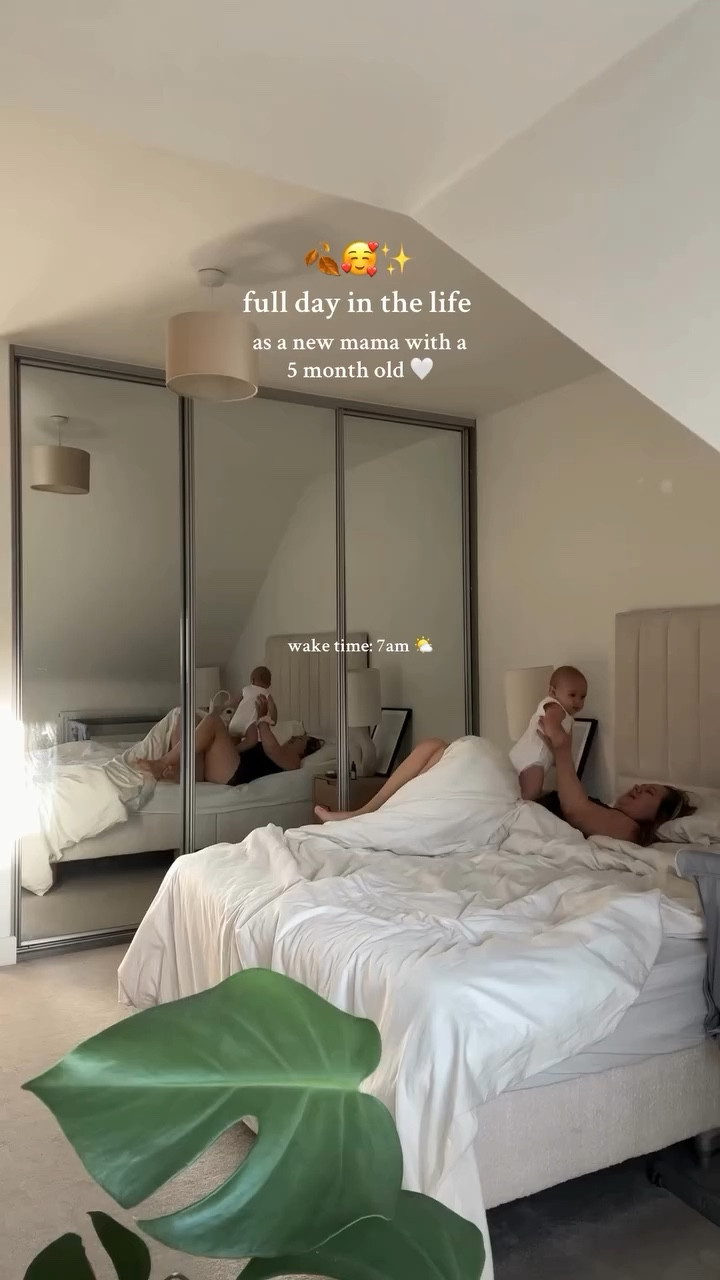 he may not remember, but we will ♥️✨ winging a full day in the life at our little household with a 5 month old baby and taking each day as it comes 🤍 however naps are now pretty much all at the same time! ☁️

brands featured: linked in bio as ‘newborn essentials’, some kindly gifted ✨
_

breastfeeding cookies @boobbix 🍪
@fridababy nursery diffuser ☁️
bed sheets @joro.home 💤
nursery toys @lovevery.europe 🧸