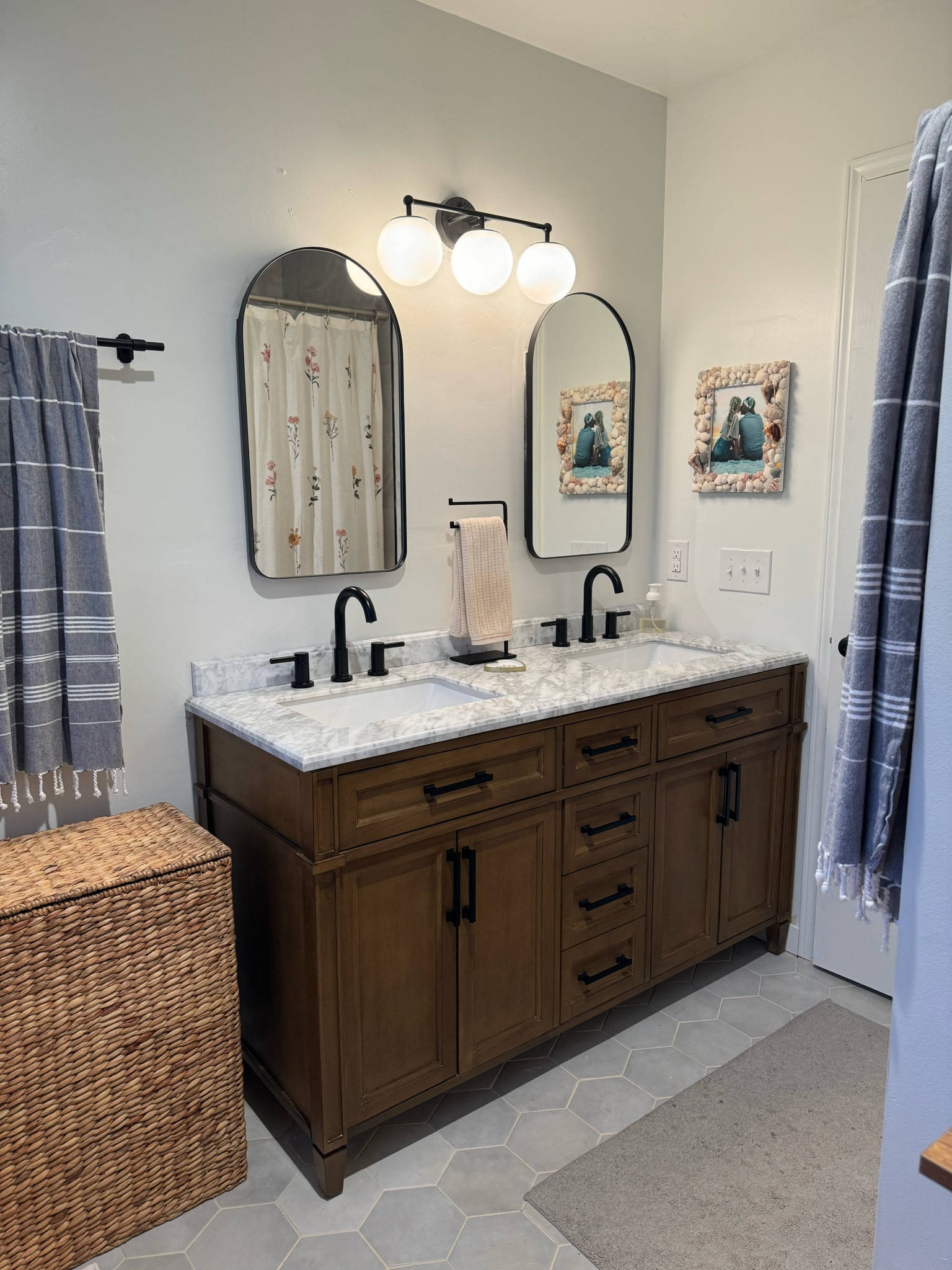 Bathroom vanity , bathroom mirror , laundry basket 

#LTKHome