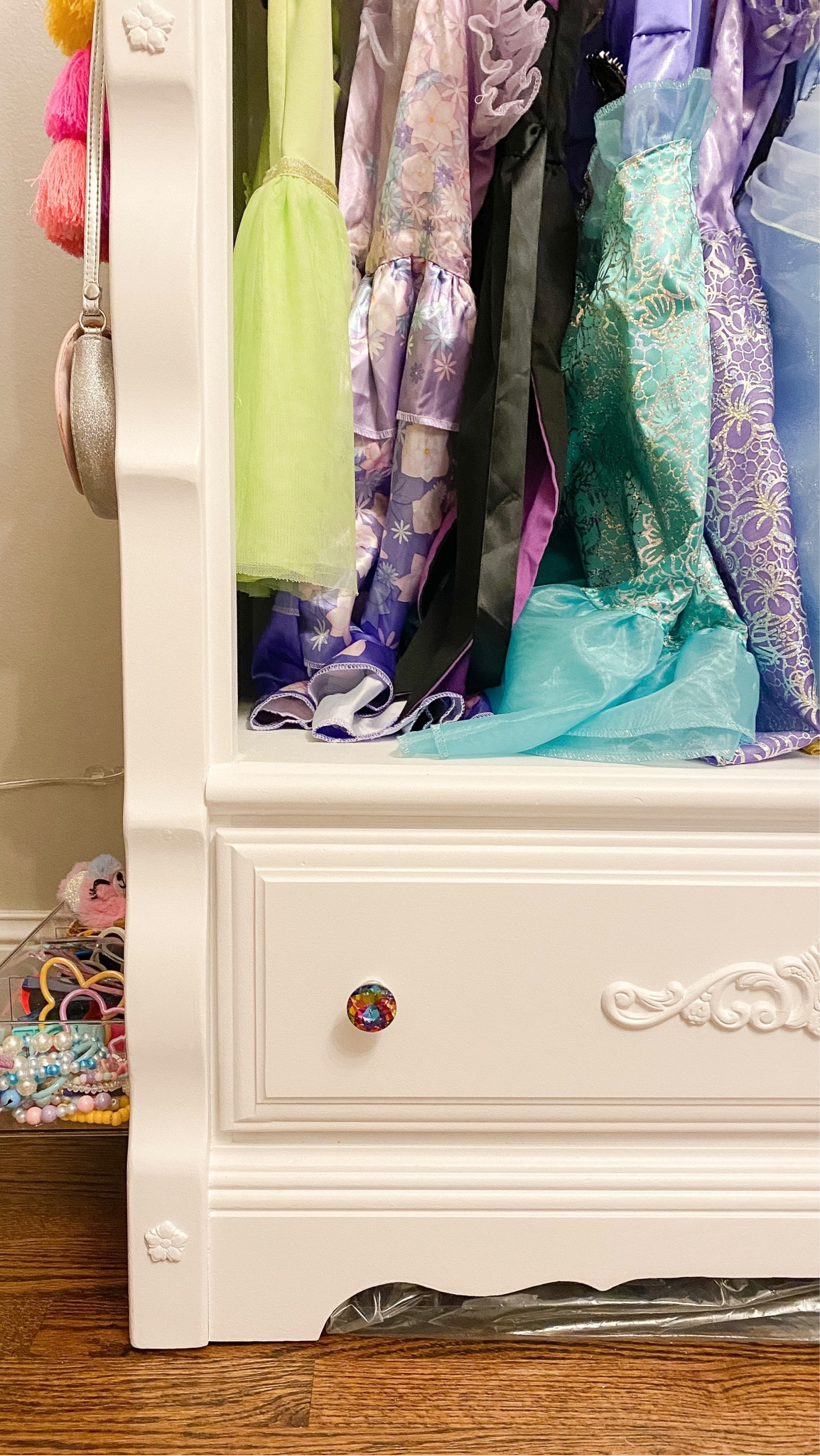 This Christmas, Santa really outdid herself! I transformed an old dresser into a super cool dress-up station for our toddler. It was such a fun project, and I love how it turned out!

#diydresser #dressermakeover #painteddresser #dresserrestoration #dresserredo #repurposed #repurposedfurniture #repurposedwood #repurposeddecor #repurposeddresser #dressup #princessdress #princessdresses #playdressup #playdress #diyhomedecor #refinishedfurniture #refinisheddresser