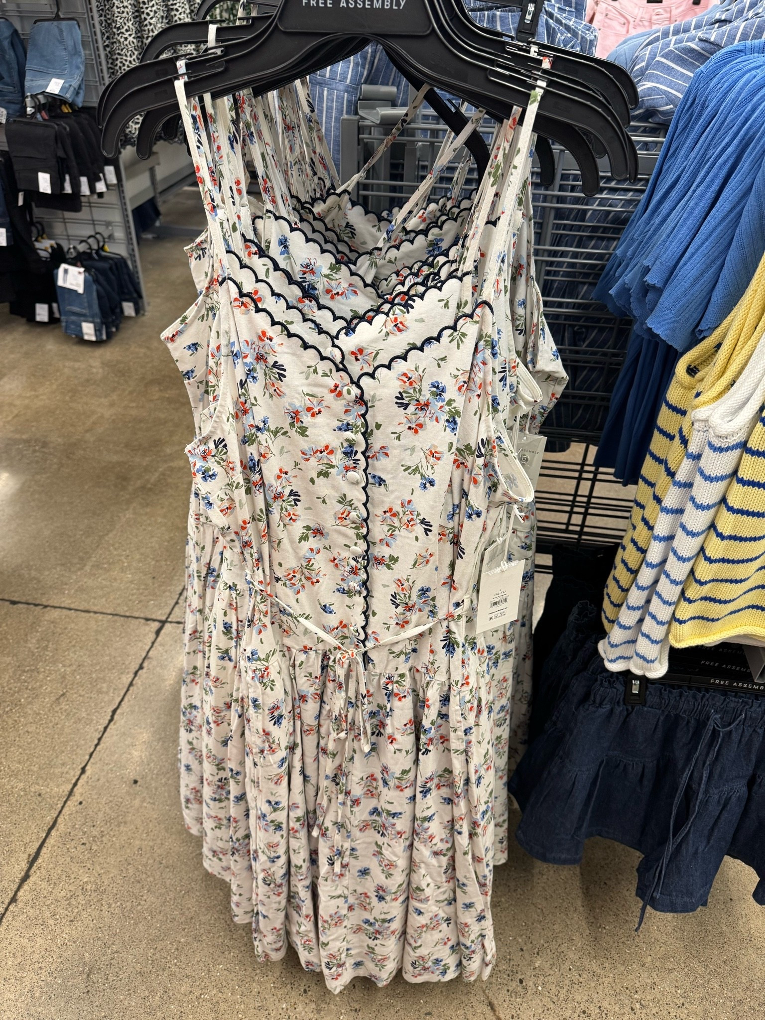 ⭐️Walmart Clearance! ⭐️ Free Assembly Women's Linen Blend Sleeveless Belted Midi Dress, Sizes XS-XXL

#LTKSeasonal #LTKOver40 #LTKSaleAlert