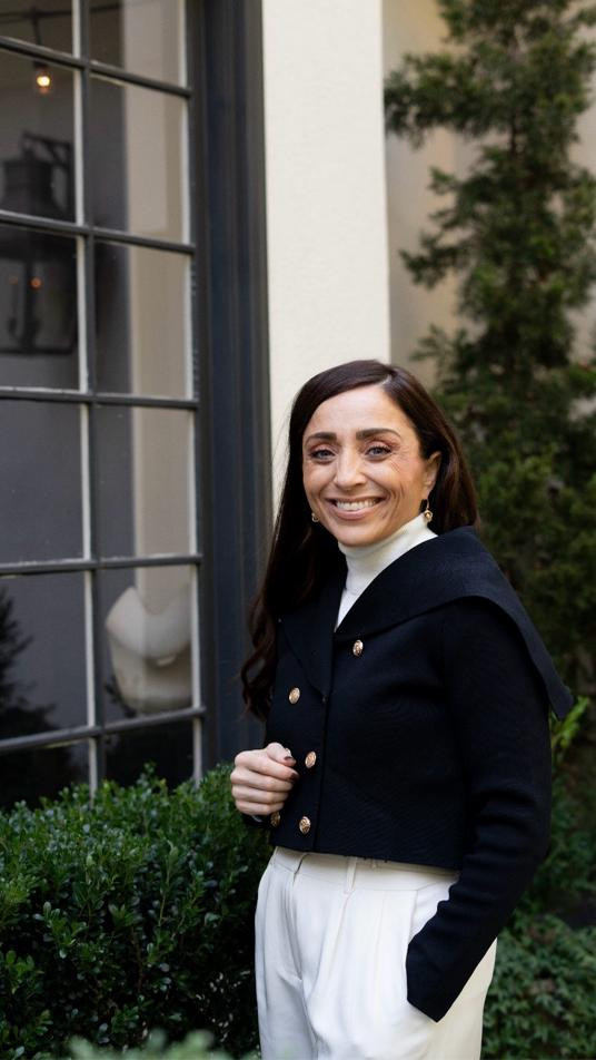 OMG I am obsessed with this look right now... almost as obsessed as I am with our new deck!! The contrast of crisp white tailored trousers with this chic black double-breasted jacket is giving pure modern elegance. The gold buttons add that touch of sophistication while the white turtleneck keeps it timeless and polished. Eeepp I can’t get enough of this classic black and white combo — so elevated yet so wearable!! 

 

#LTKSeasonal #LTKStyleTip #LTKBeauty