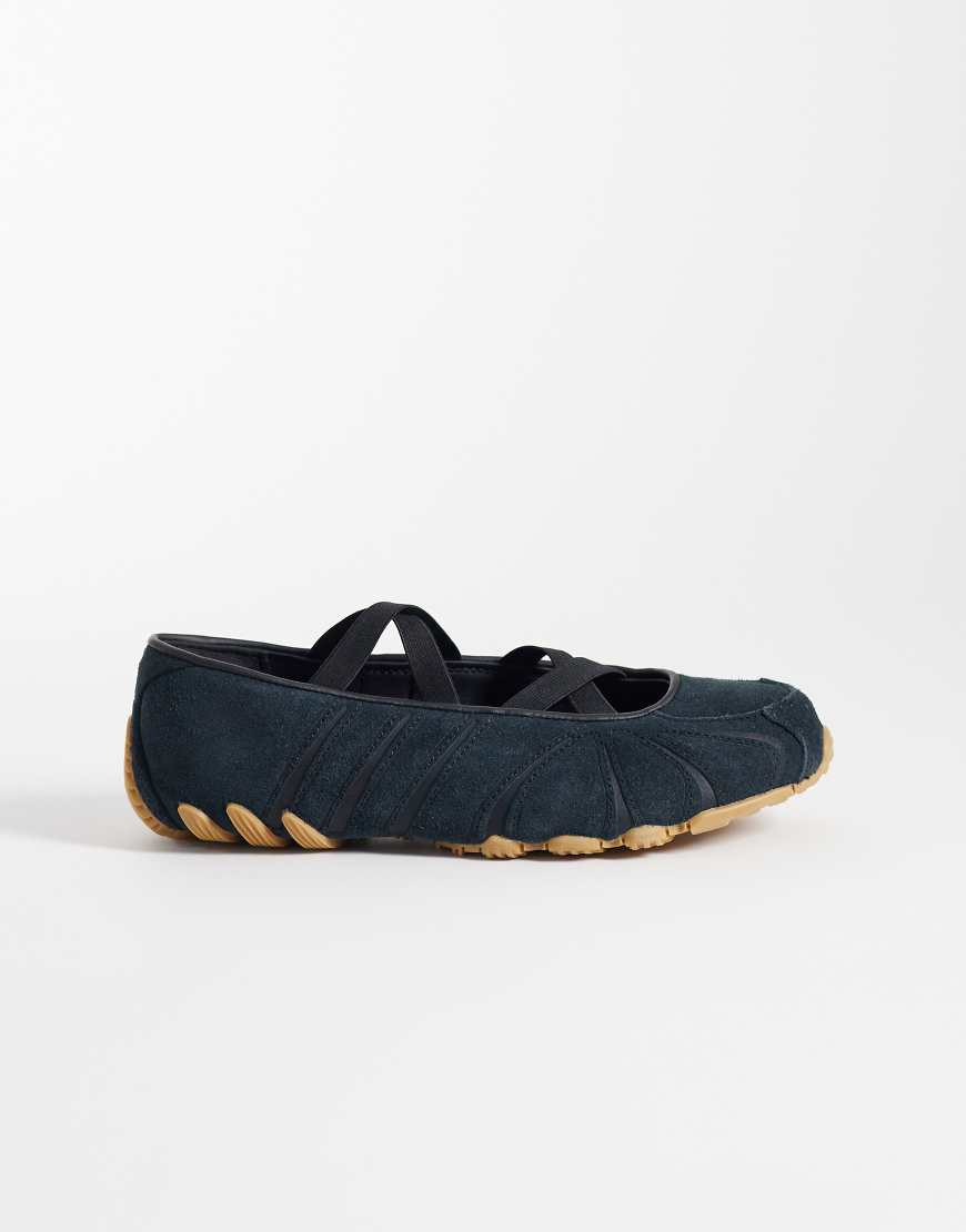 adidas Originals Ghost Sprint ballet flats in black | ASOS (Global)