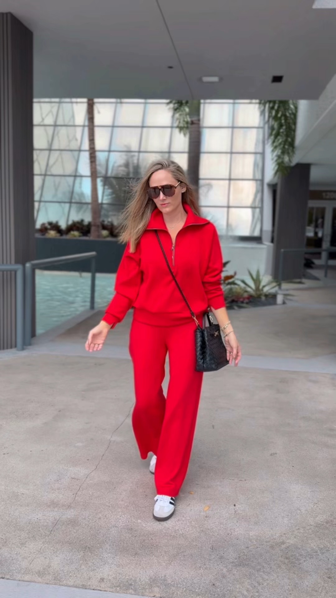 25% off my fave air essentials sets. Code: AE 25
The best travel outfit

#LTKCon #LTKootd #LTKOver40