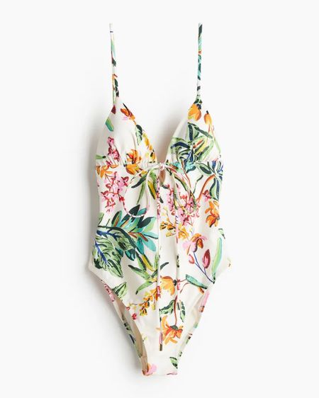 One Piece Floral Swimsuit - Best swimsuit #HM #dailystylefinds #dailydeals #personalshopper #virtualstylist

#LTKOver40 #LTKFindsUnder50 #LTKSaleAlert