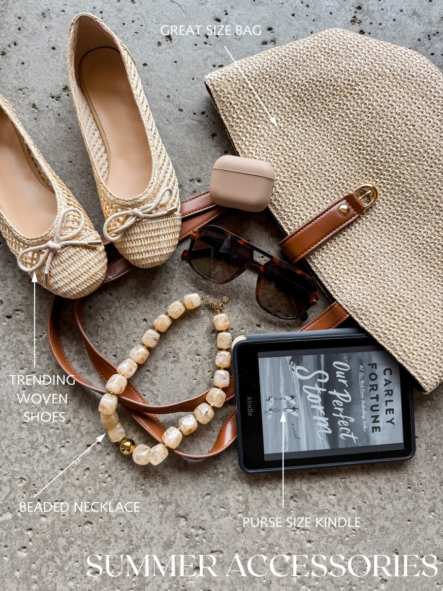 Ok friends, I've been seeing these chunky beaded necklaces a lot lately, and y'all know my style - new trends I like to find on the affordable end! This one is under $15 and I found some cute shoes and bag to match! 

 #LTKOver40 #LTKMidsize #LTKWorkwear