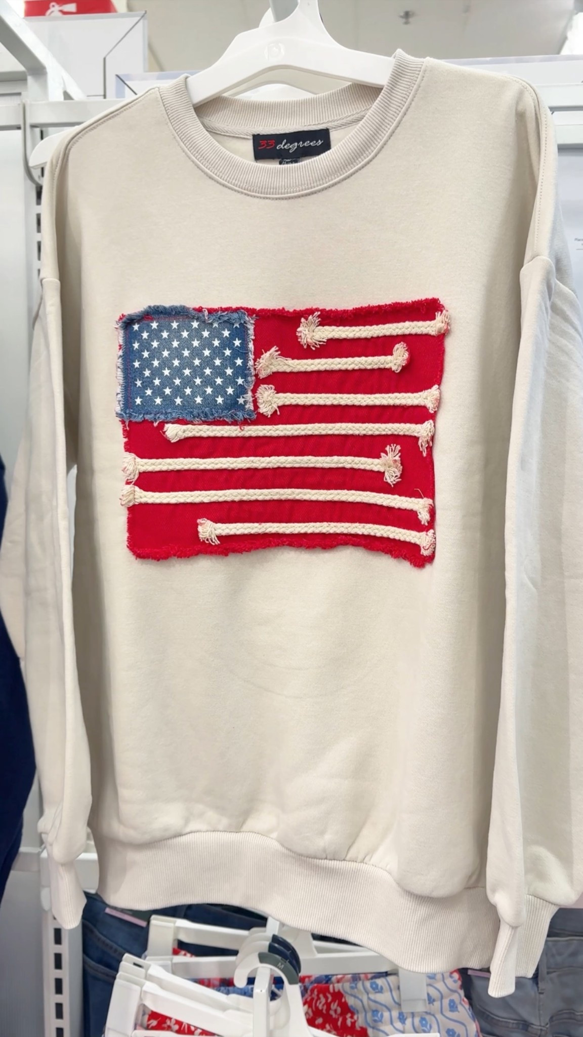 Target flag sweatshirt, target outfit, target summer, red white and blue outfit, Fourth of July outfit, patriotic outfit, target finds, target favorites, target must haves 

This flag sweatshirt at Target is SO cute and an amazing look for less!😍🇺🇸

#LTKootd #LTKSeasonal