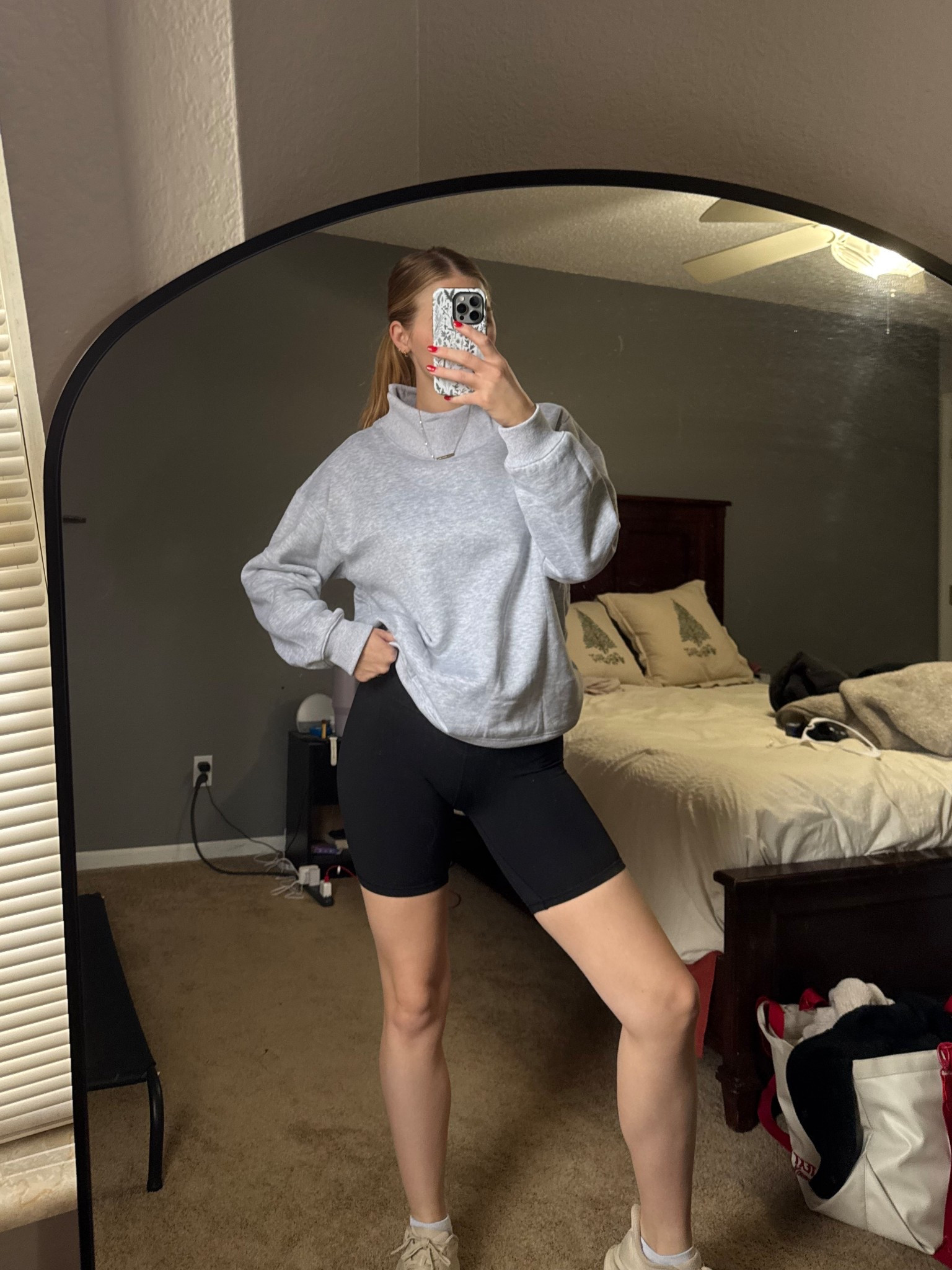 sunday errands fit 🩶

#LTKmomlife #LTKdayinmylife #LTKootd
