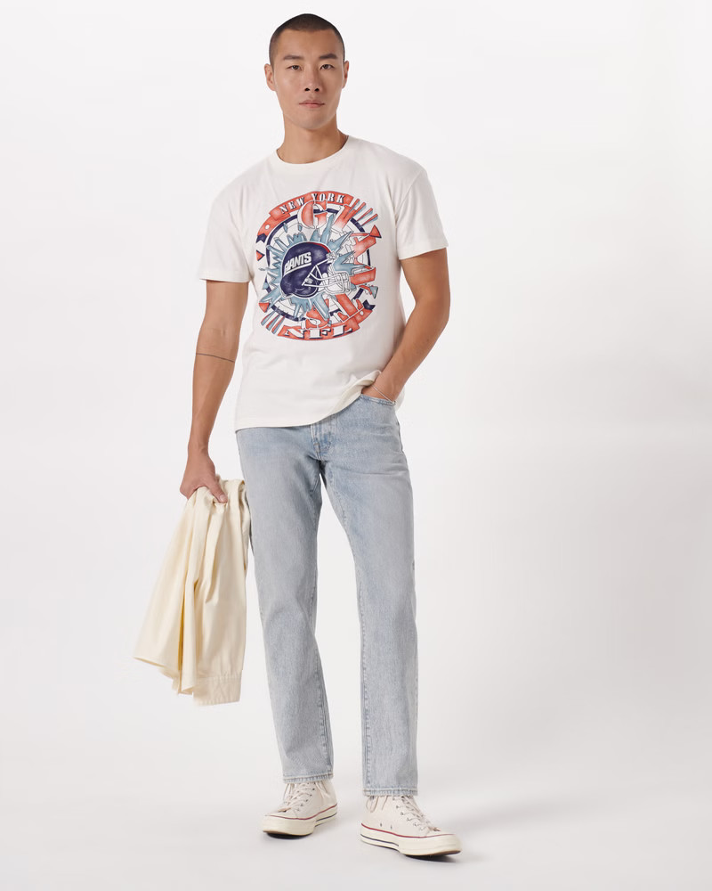 Men's Vintage New York Giants Graphic Tee | Men's Tops | Abercrombie.com | Abercrombie & Fitch (US)