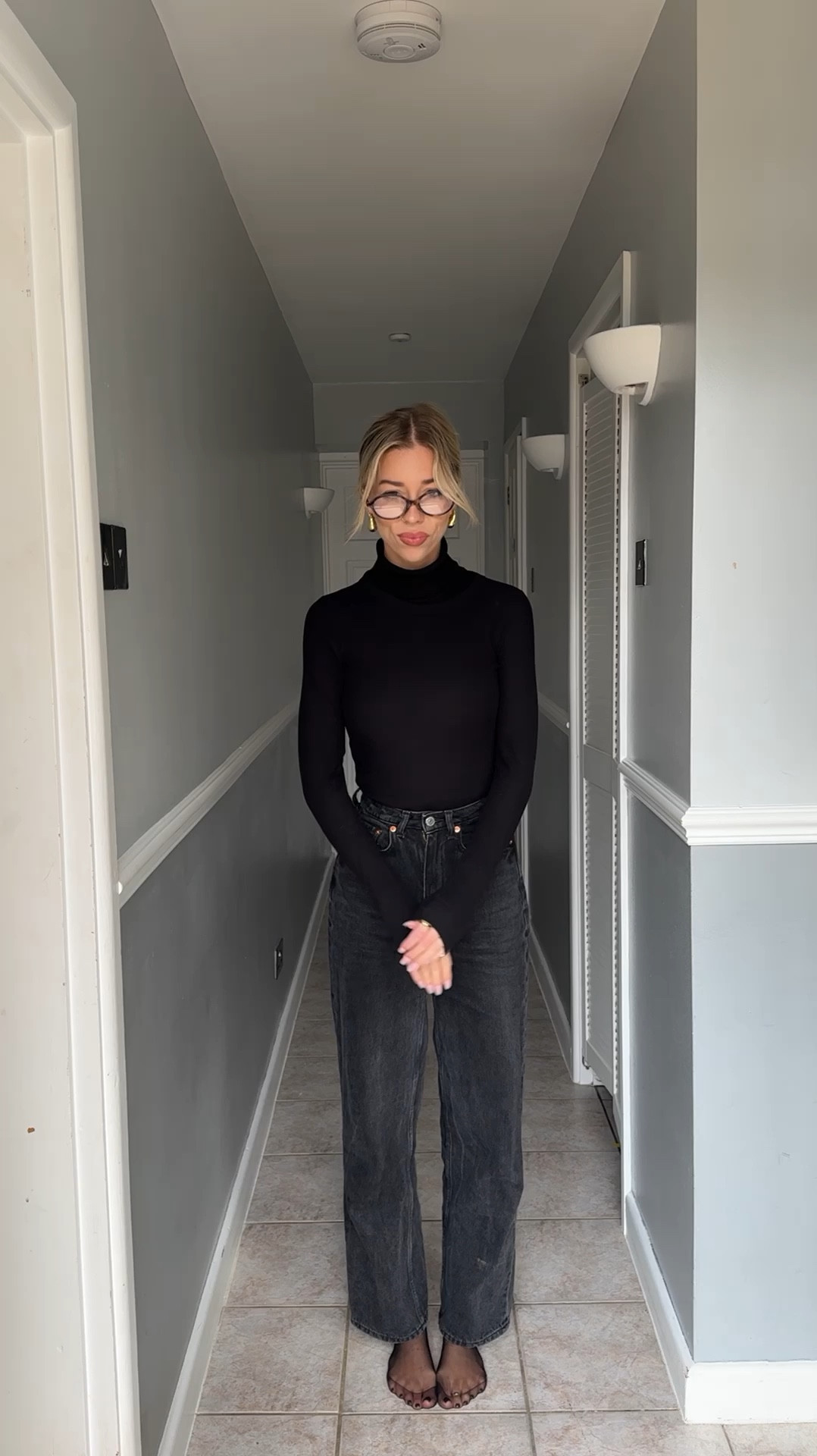 Winter Outfits, Cold-Weather Essentials, Cropped Jacket, Belt, Rumored Mimi Cardigan, Straight-Leg Jeans, Fluffy Jumper, Leather Bag, Weekday, ASOS Fashion

#LTKwinter #LTKuk #LTKstyletip