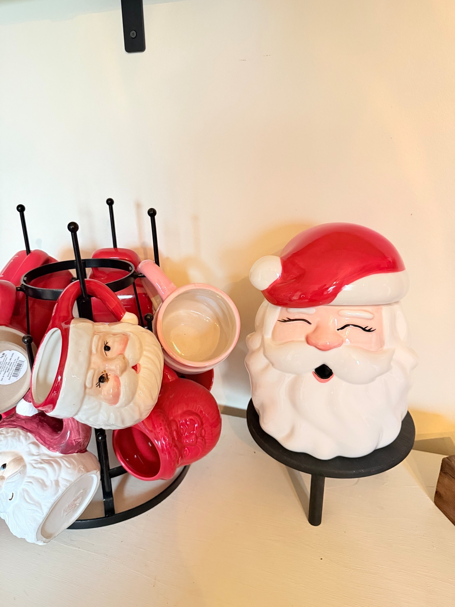 Have you seen these cookie jars!! So cute and under $13!!  He’s so cute!!! Perfect for your coffee pods too!! 

#LTKHoliday #LTKSeasonal #LTKGiftGuide