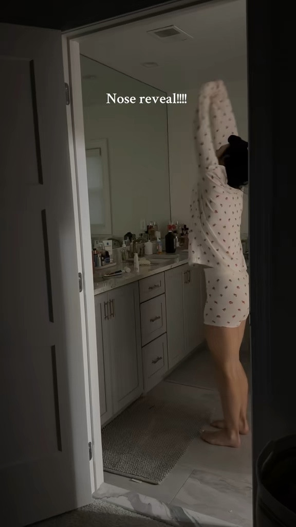 GRWM to get my cast off!!! 

#LTKSeasonal #LTKHome