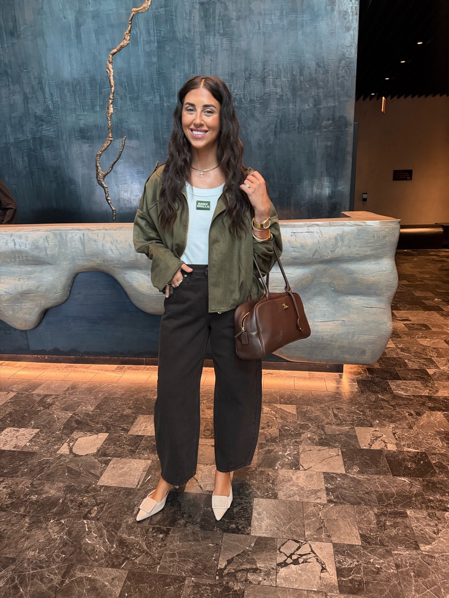 Top: medium 
Jacket: medium 
Pants: 6 

Dressupbuttercup.com #dressupbuttercup #dederaad

#LTKootd #LTKmomlife #LTKSeasonal