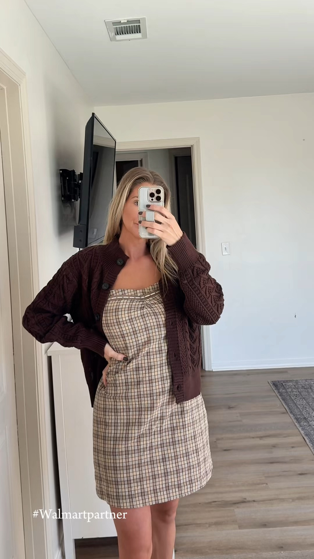#walmartpartner Fall wardrobe refresh loading 🍂🤎 I found so many cute new pieces at @walmart that feel like the perfect mix of classic + current. From denim and layers to easy everyday staples, these are the kinds of pieces I’ll be reaching for all season long!
Which look is your favorite? 👀
#WalmartStyle #WalmartFinds #FallFashion #FallOutfits #WomensFashion #FallStyle @walmartstyle
